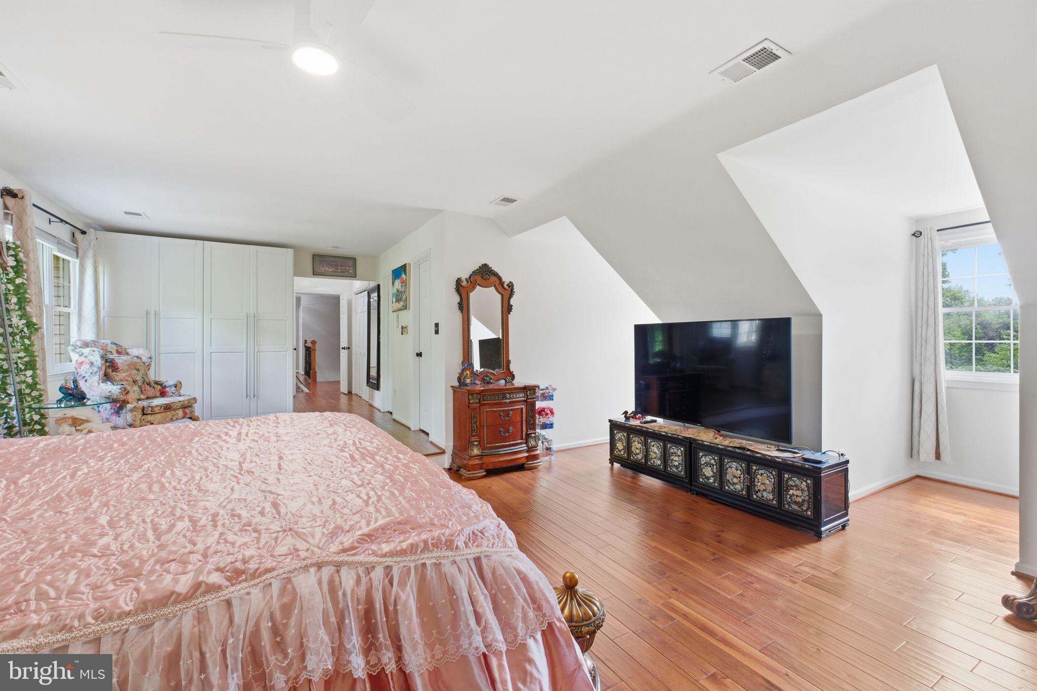 BARRINGTON - Residential