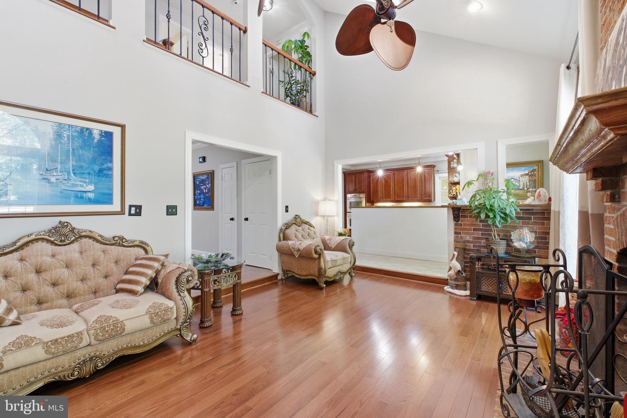 BARRINGTON - Residential