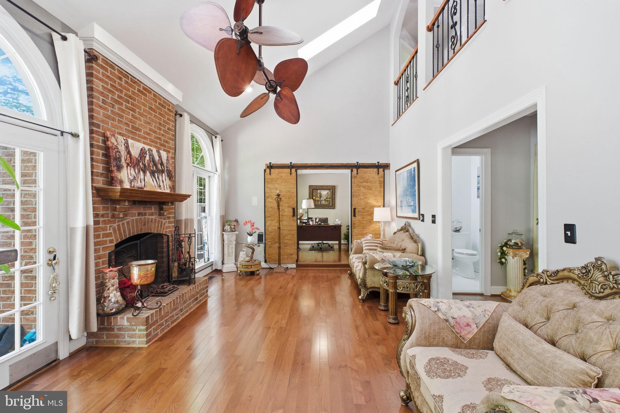 BARRINGTON - Residential