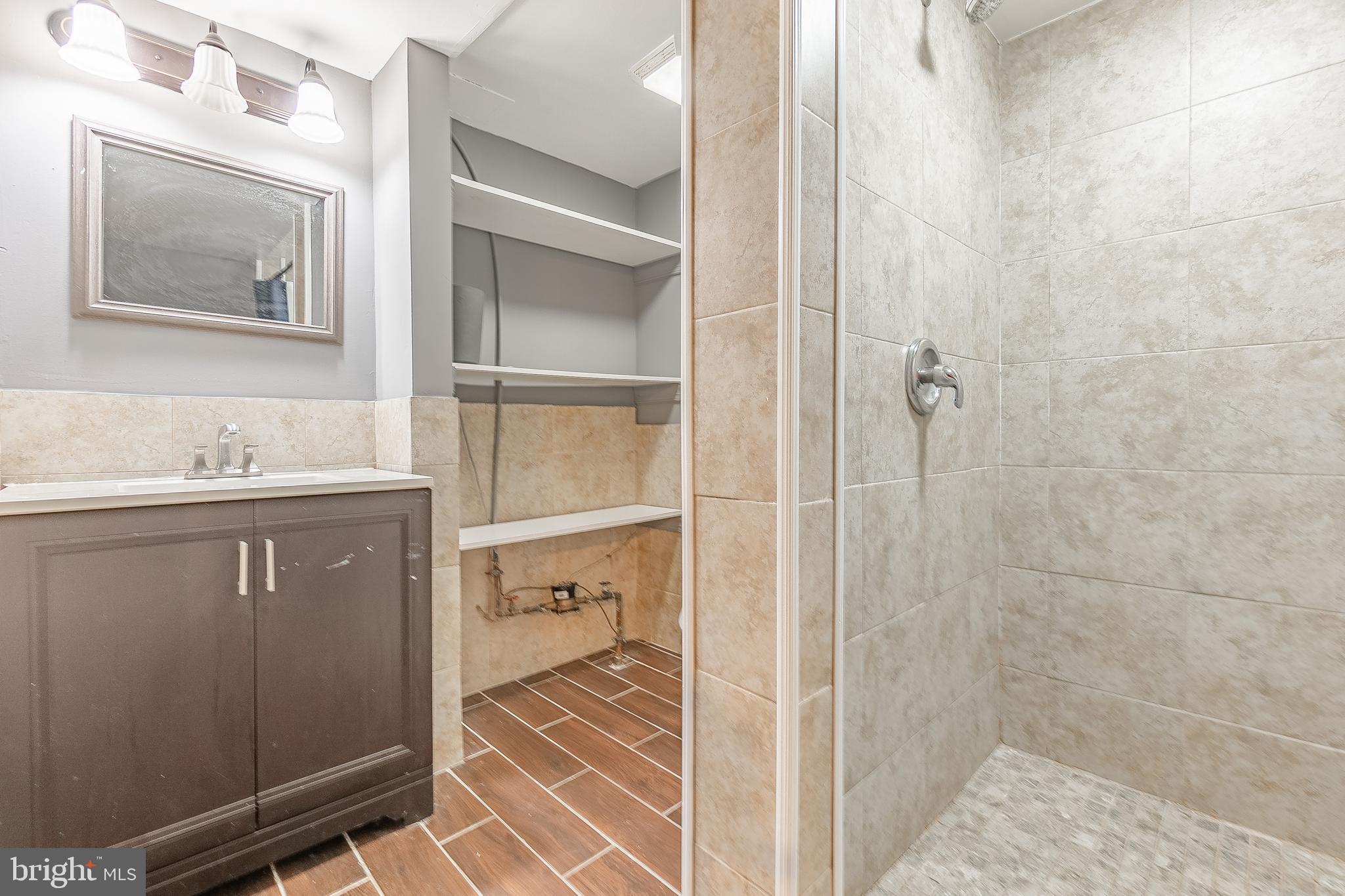 STONEHURST - Residential