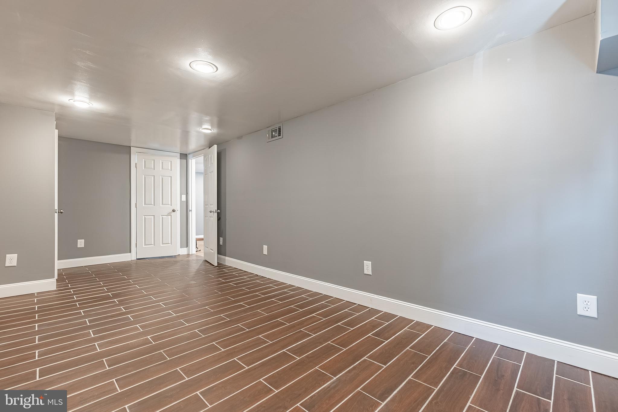 STONEHURST - Residential