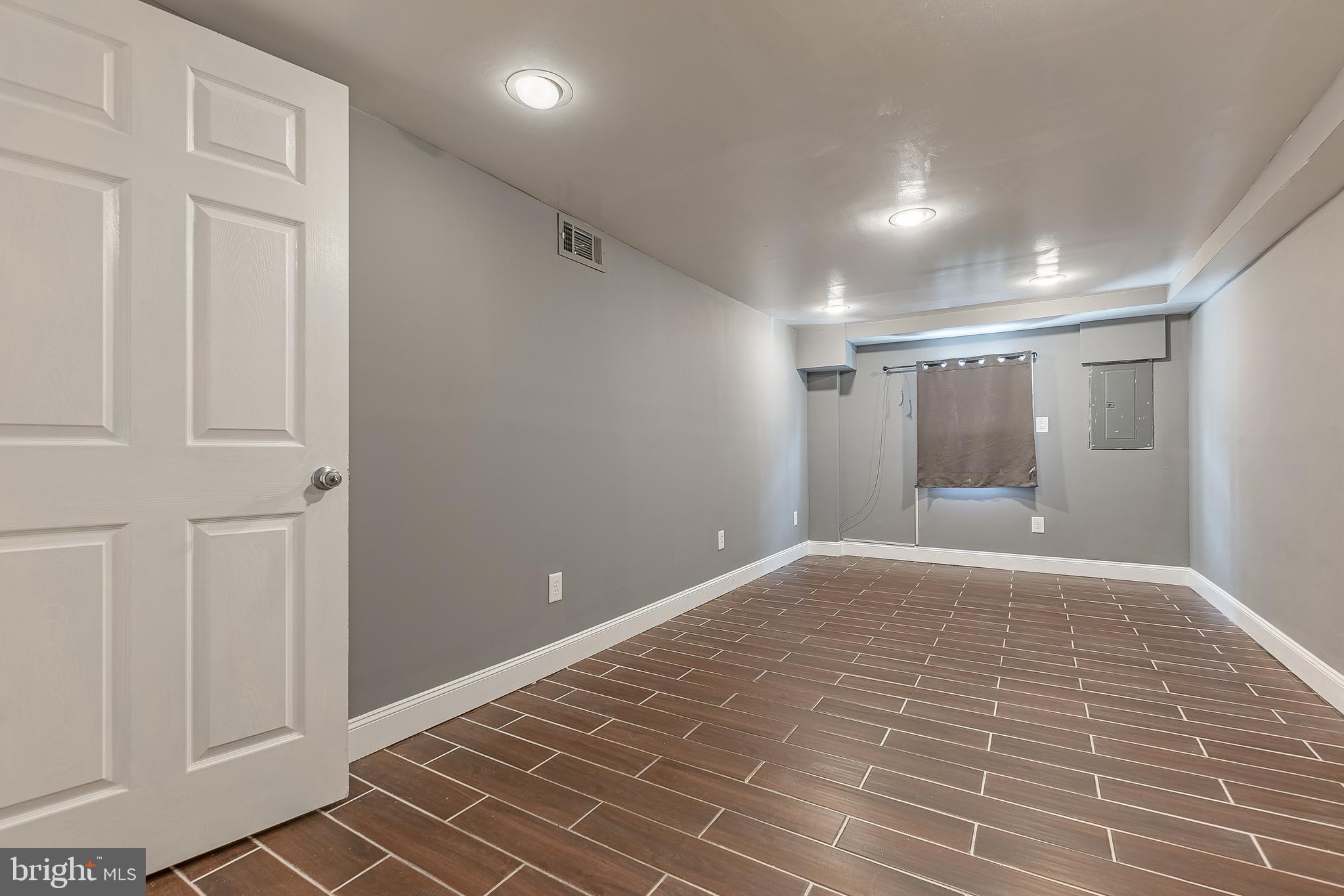 STONEHURST - Residential