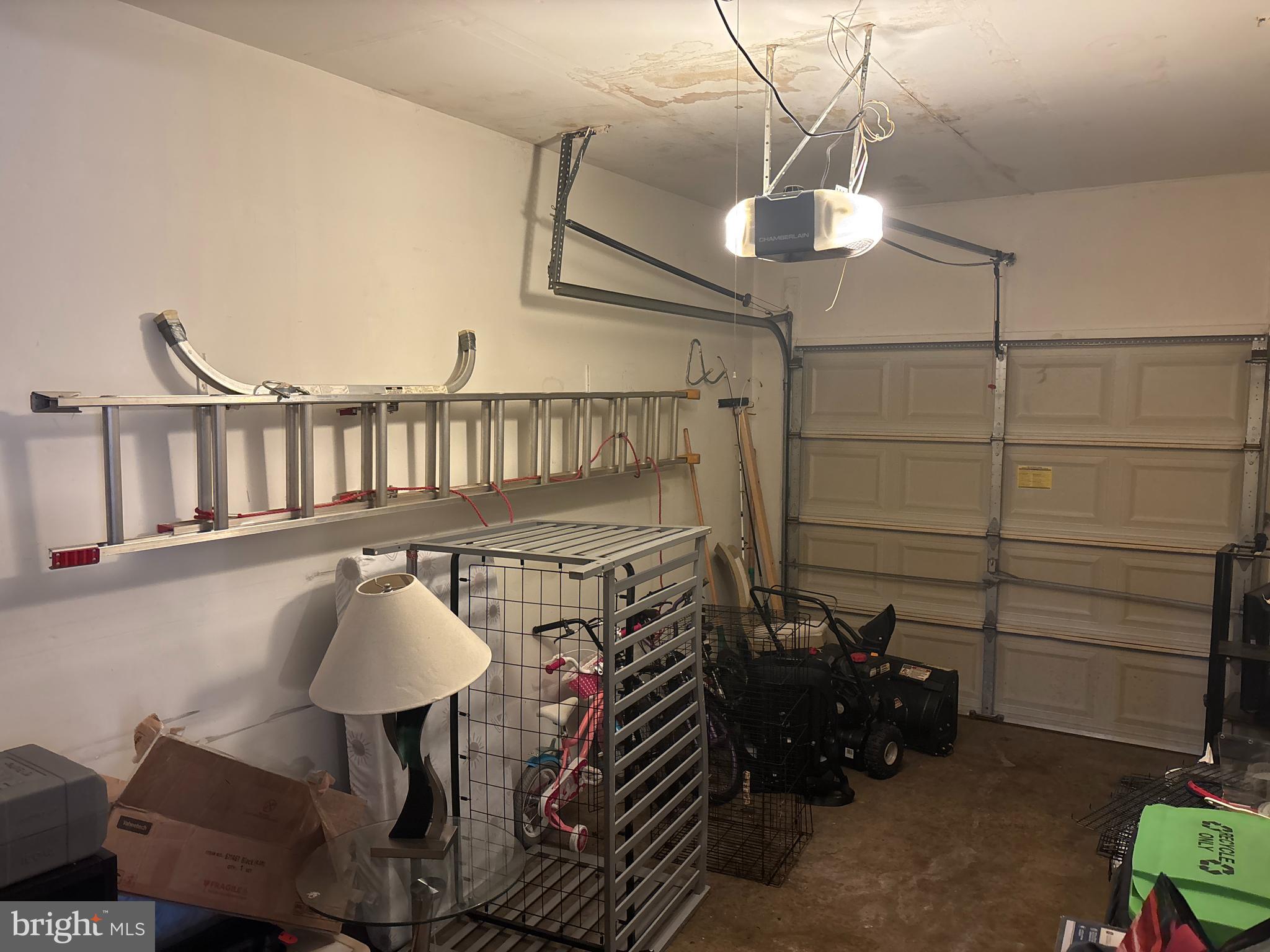 WATERFORD GREENE - Residential