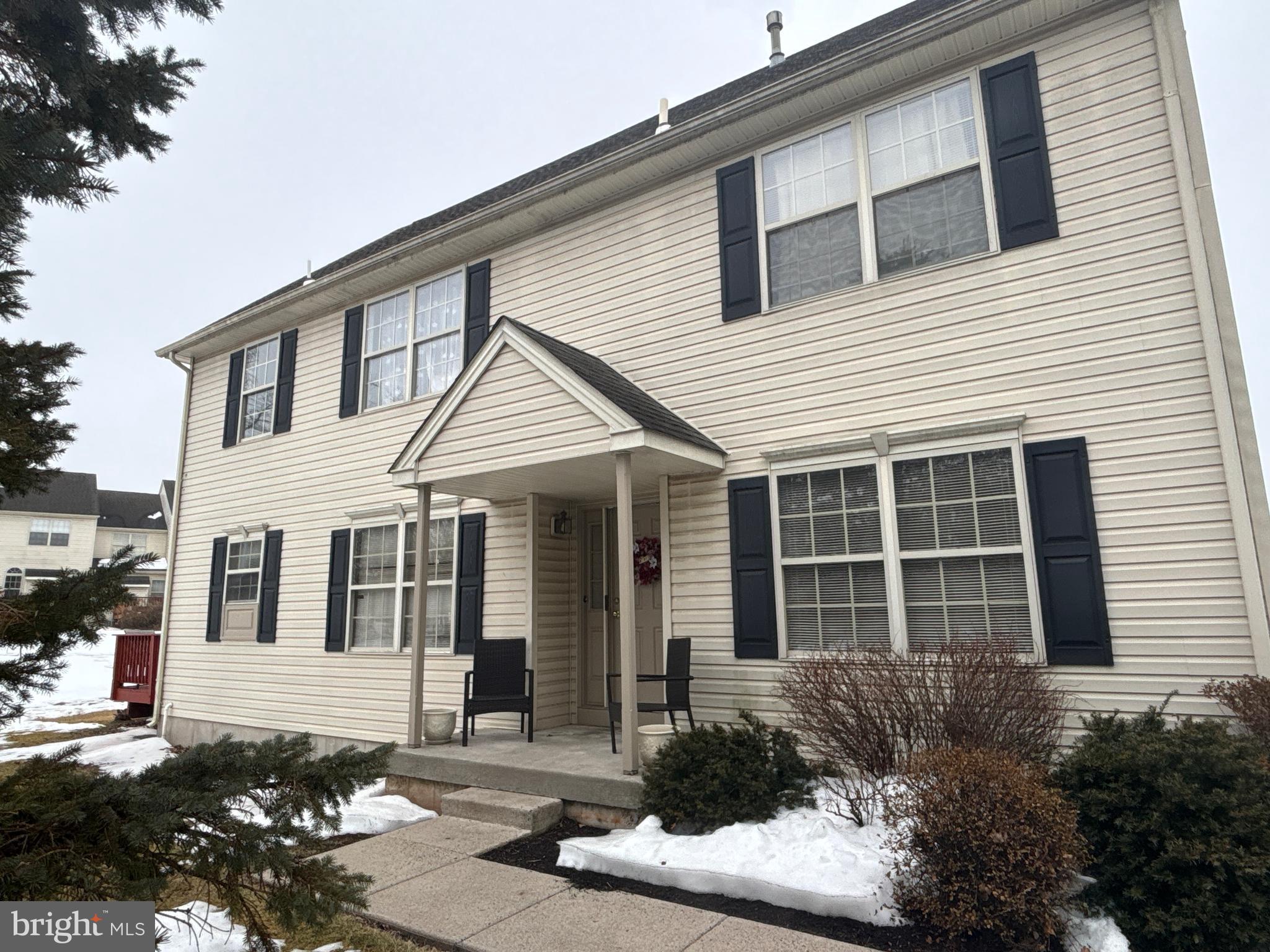 WATERFORD GREENE - Residential