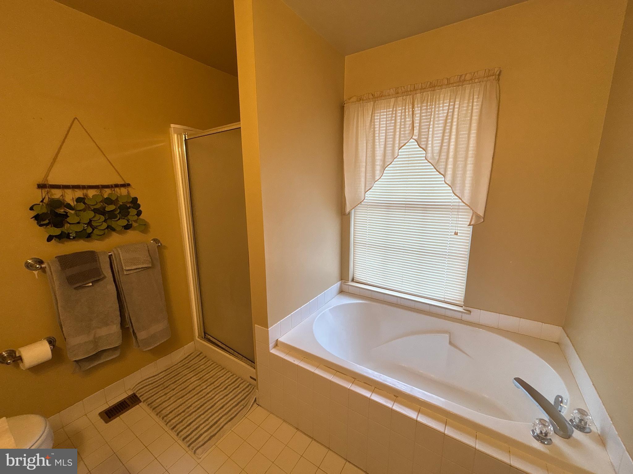 WATERFORD GREENE - Residential