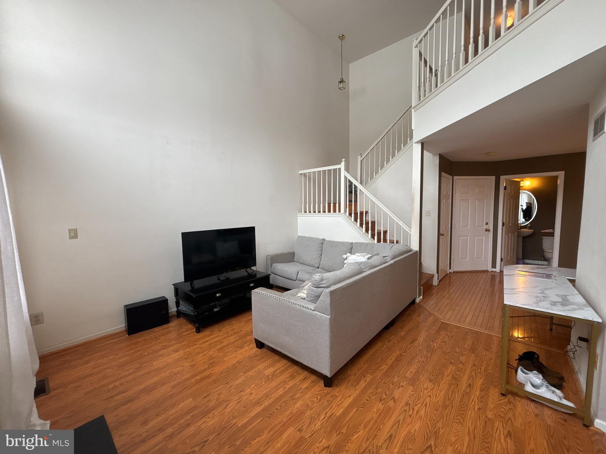 WATERFORD GREENE - Residential