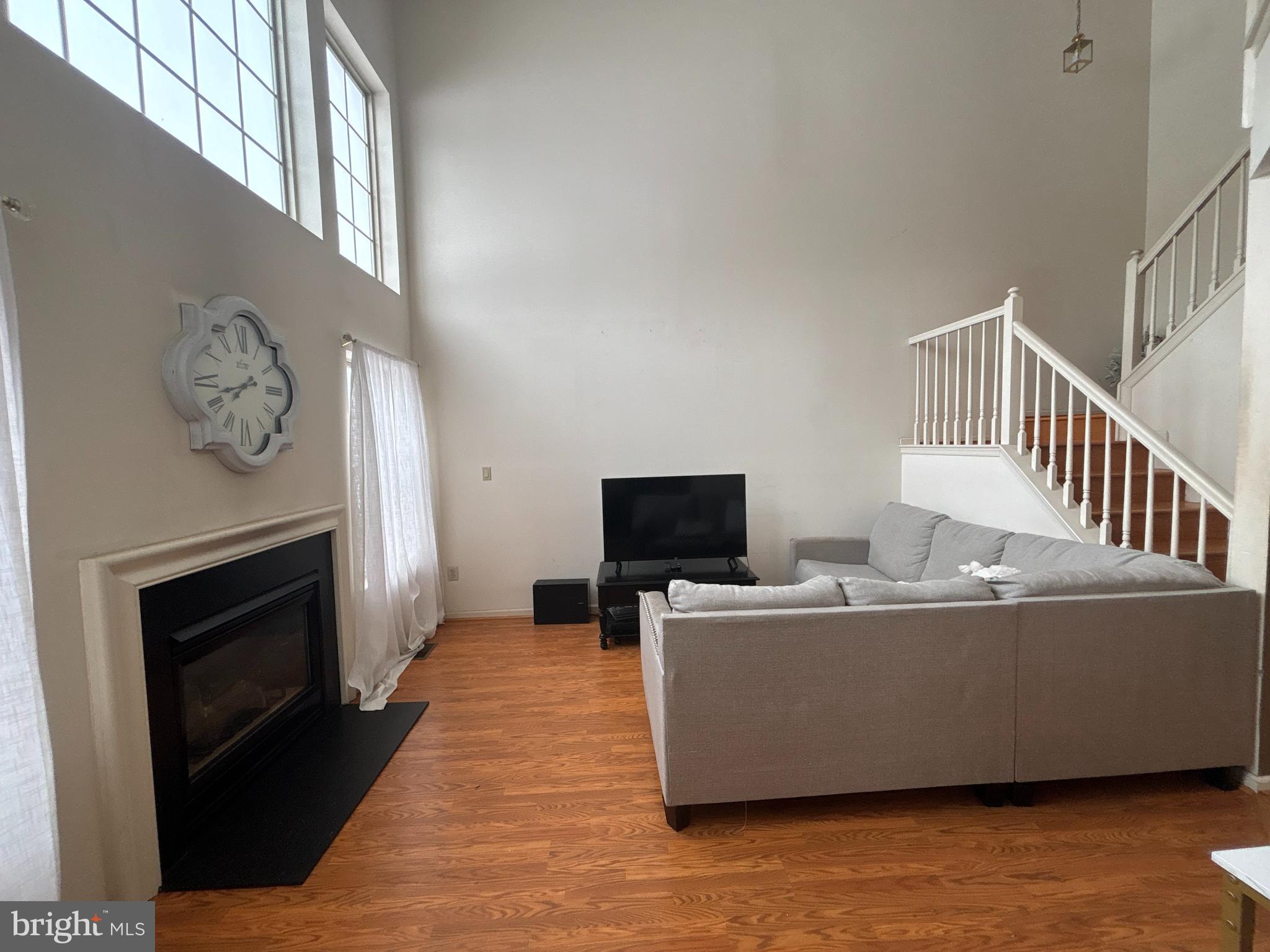 WATERFORD GREENE - Residential