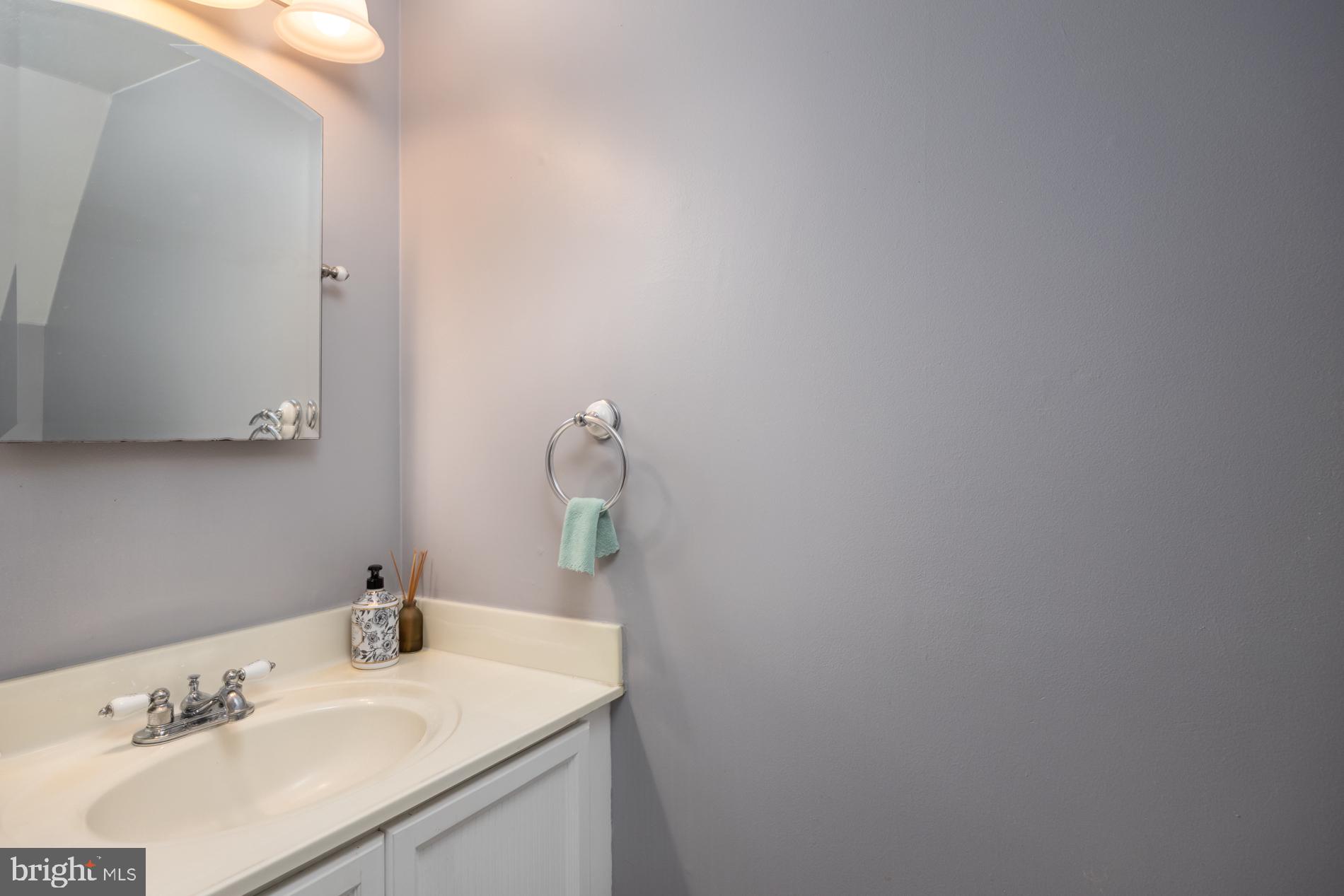 FRANKLIN GLEN - Residential