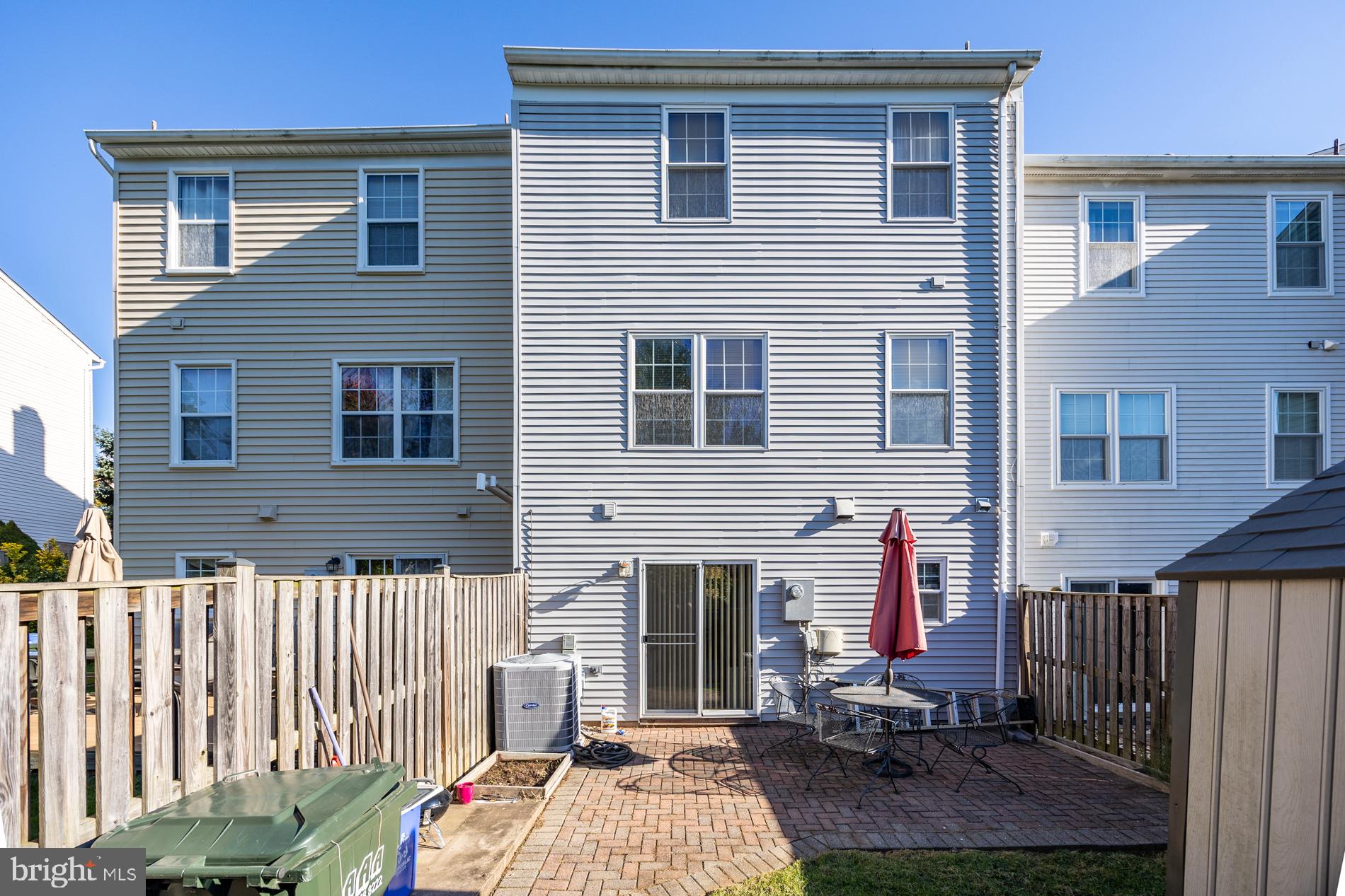 FRANKLIN GLEN - Residential