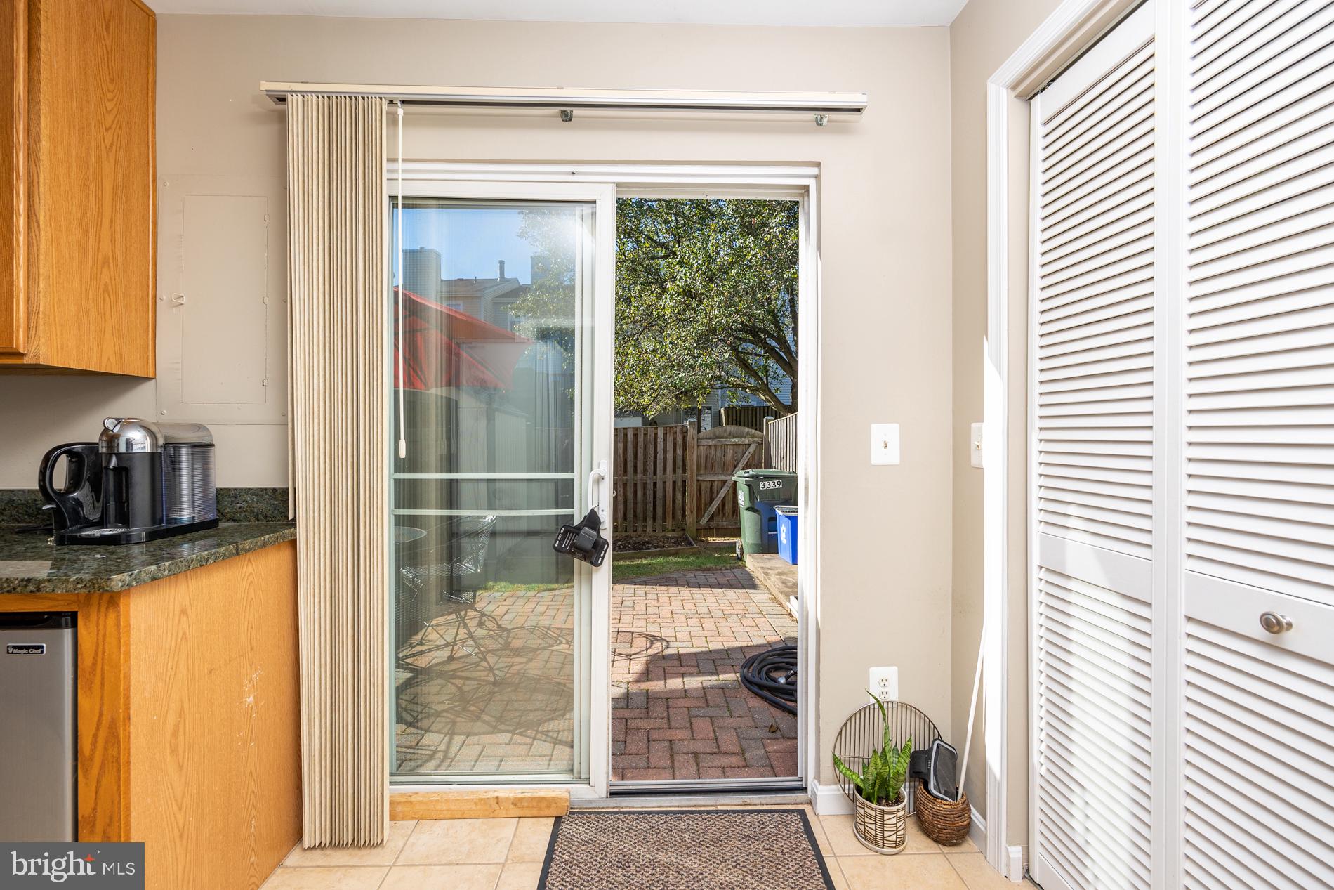 FRANKLIN GLEN - Residential