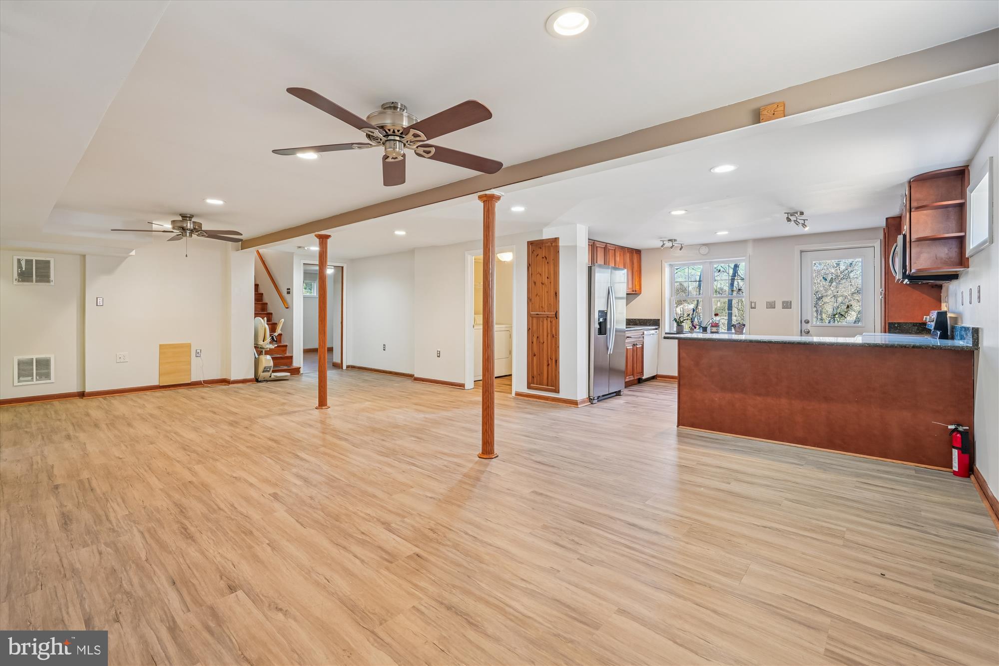 SPRINGBROOK MANOR - Residential