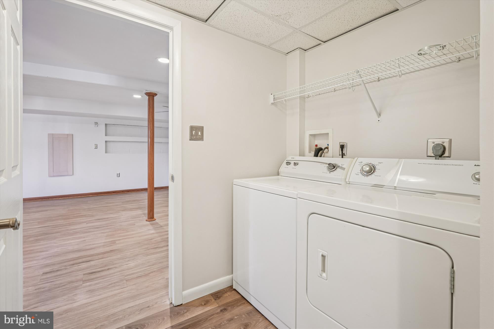 SPRINGBROOK MANOR - Residential