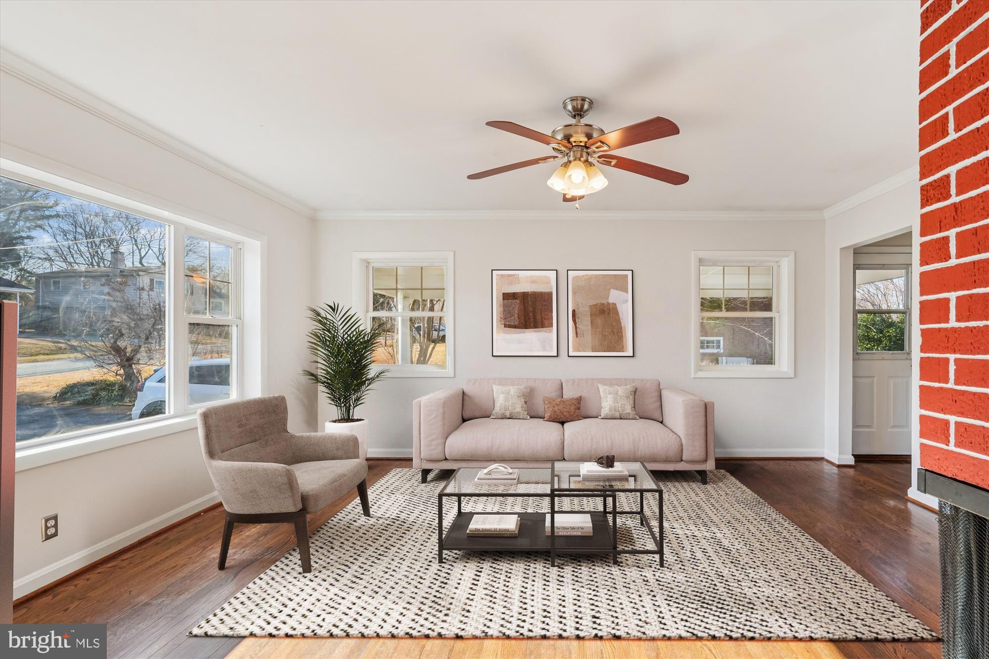 SPRINGBROOK MANOR - Residential