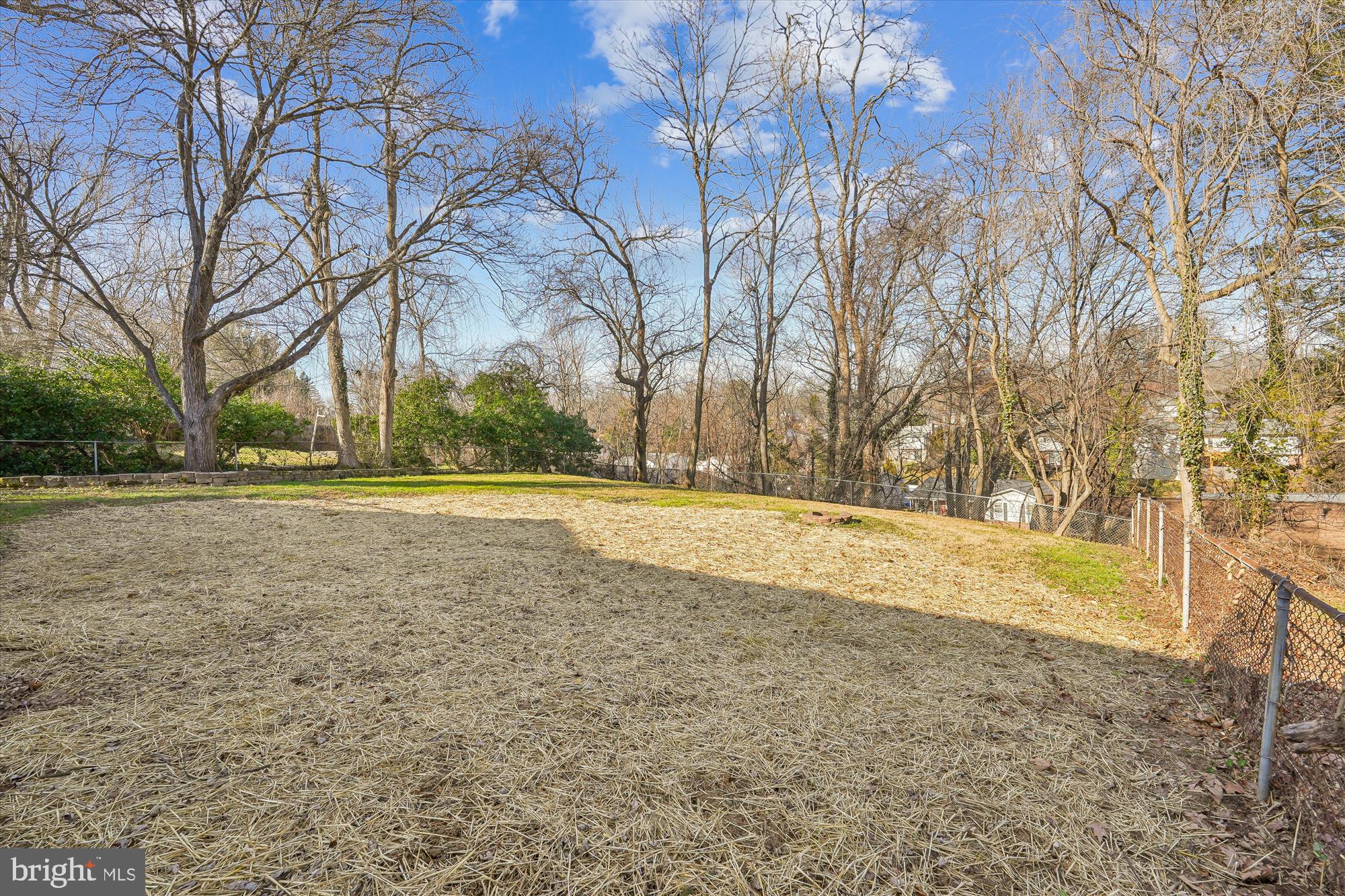 SPRINGBROOK MANOR - Residential