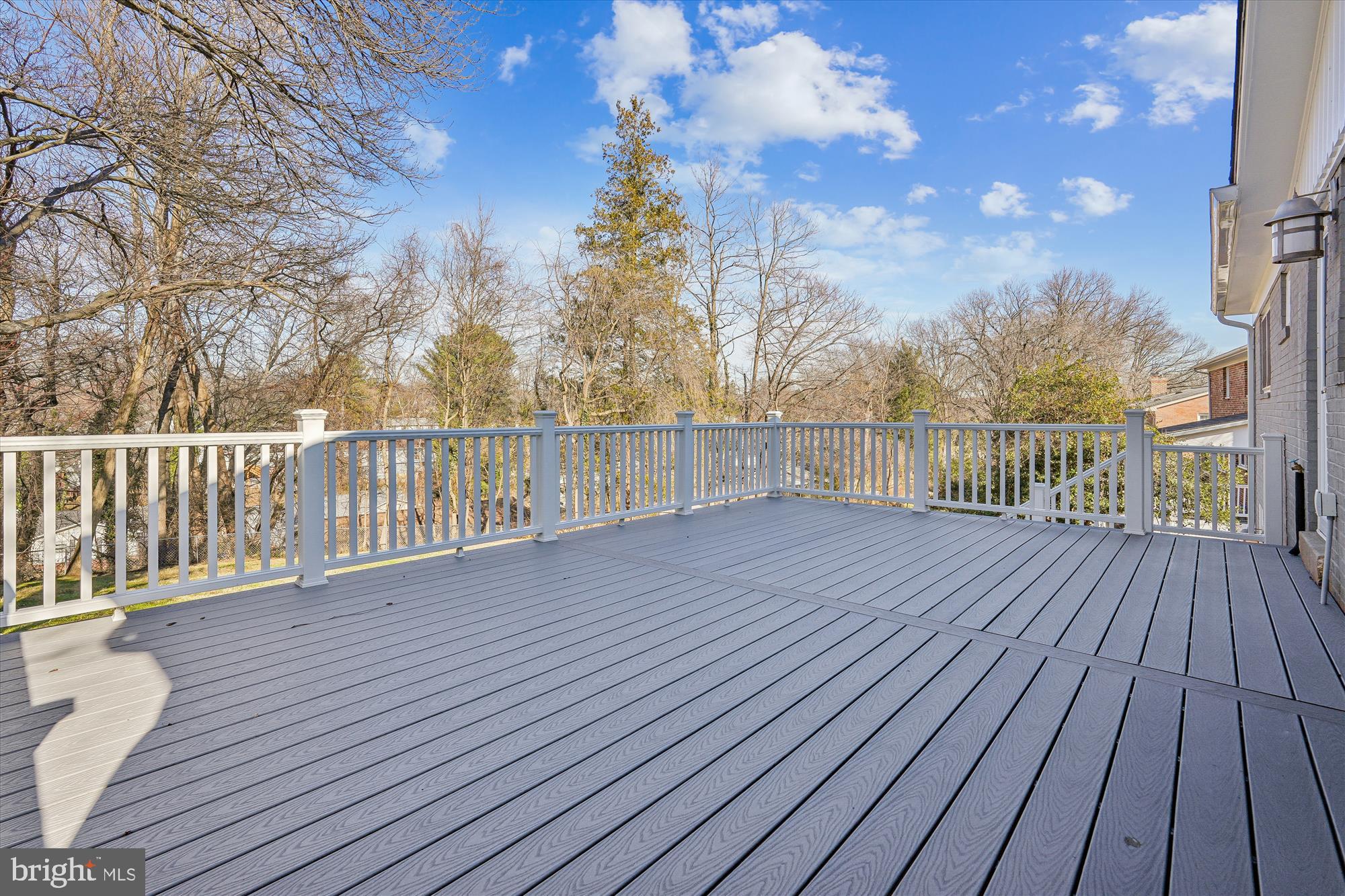 SPRINGBROOK MANOR - Residential