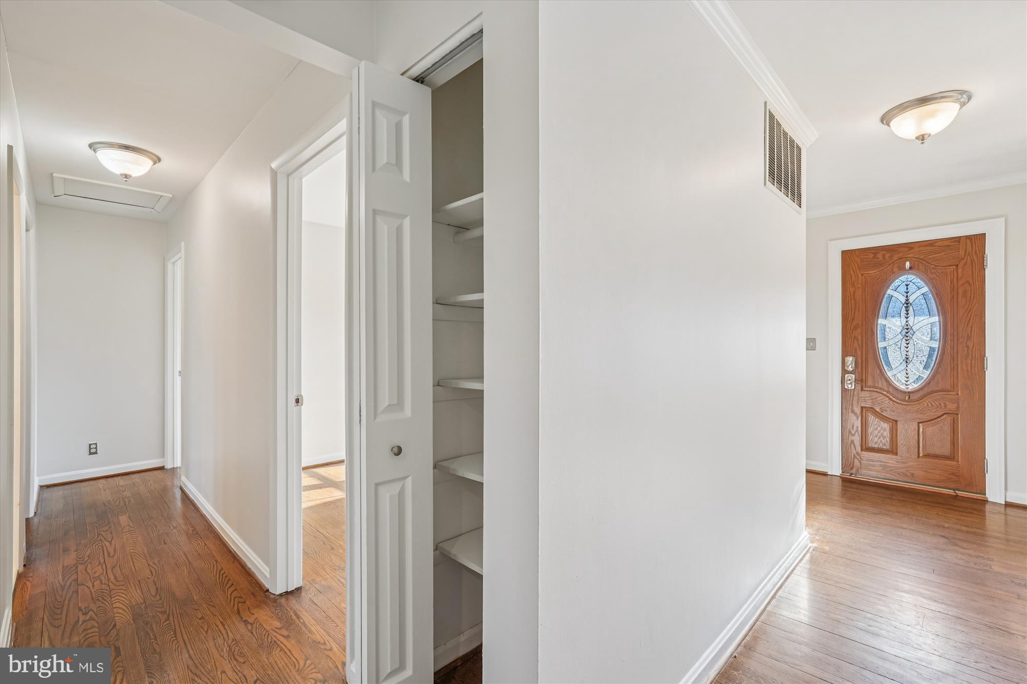 SPRINGBROOK MANOR - Residential