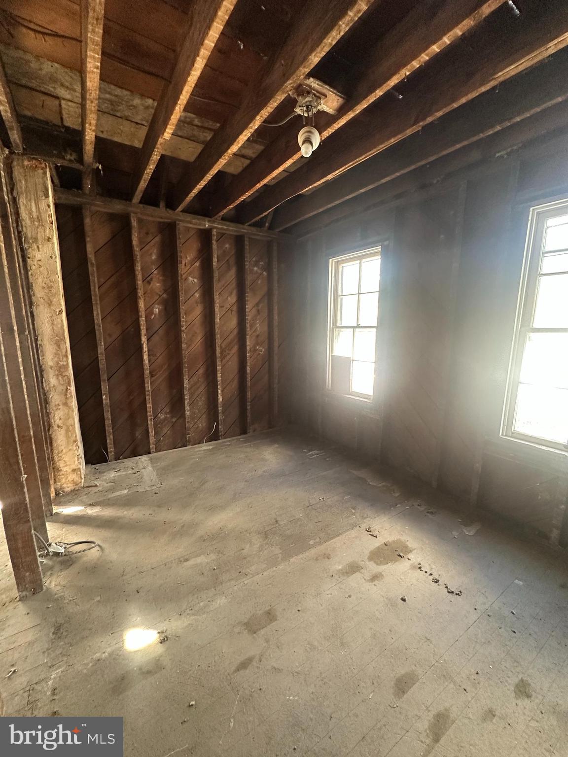 OVERLEA - Residential