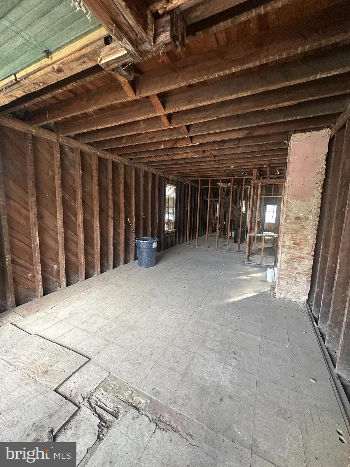 OVERLEA - Residential