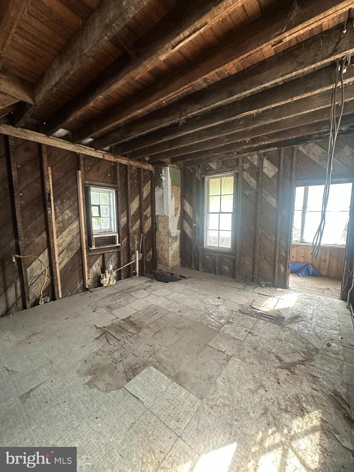 OVERLEA - Residential