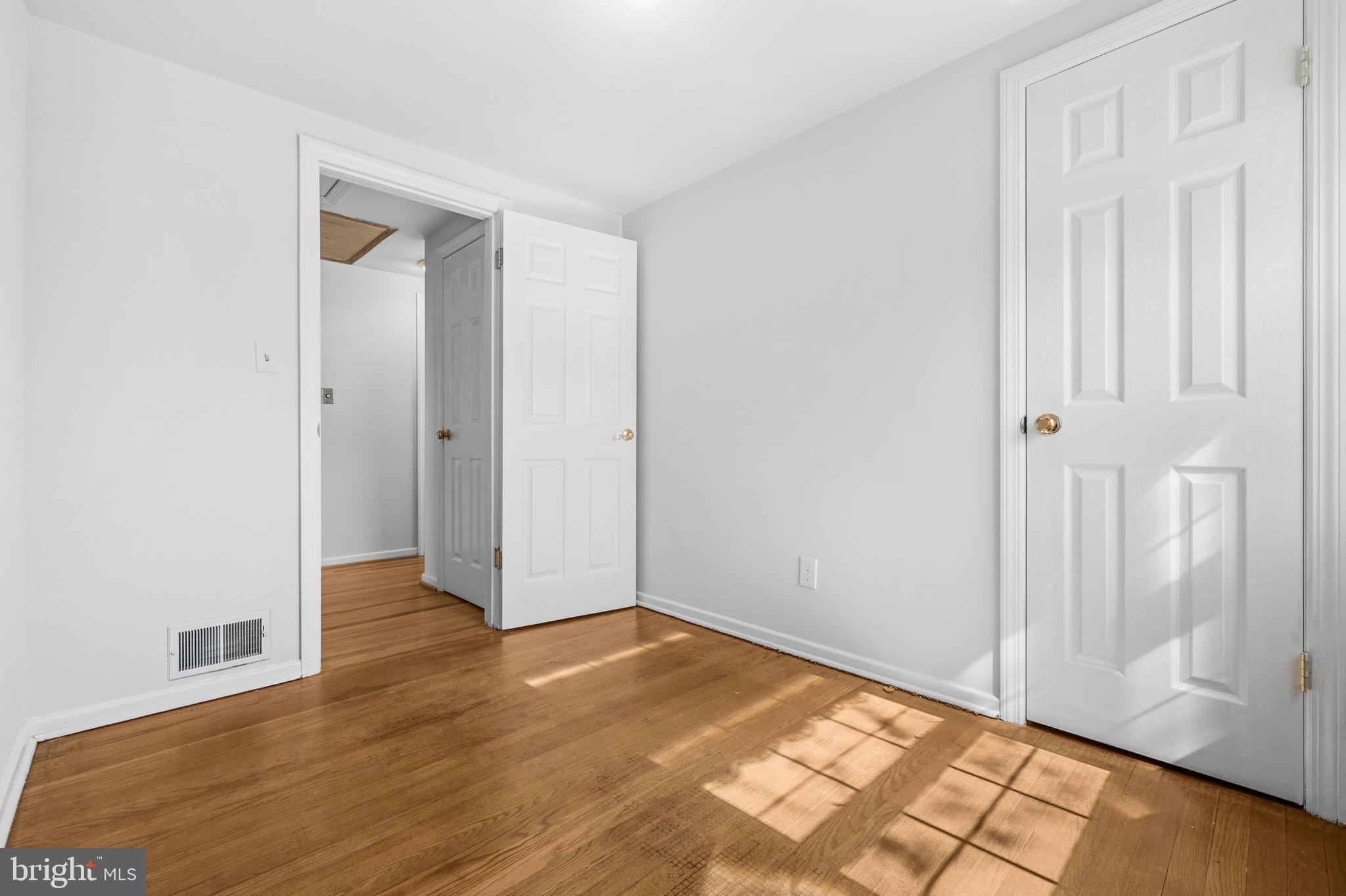 LEWIS HEIGHTS - Residential