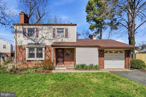 2502 HUGHES ROAD HYATTSVILLE MD 20783