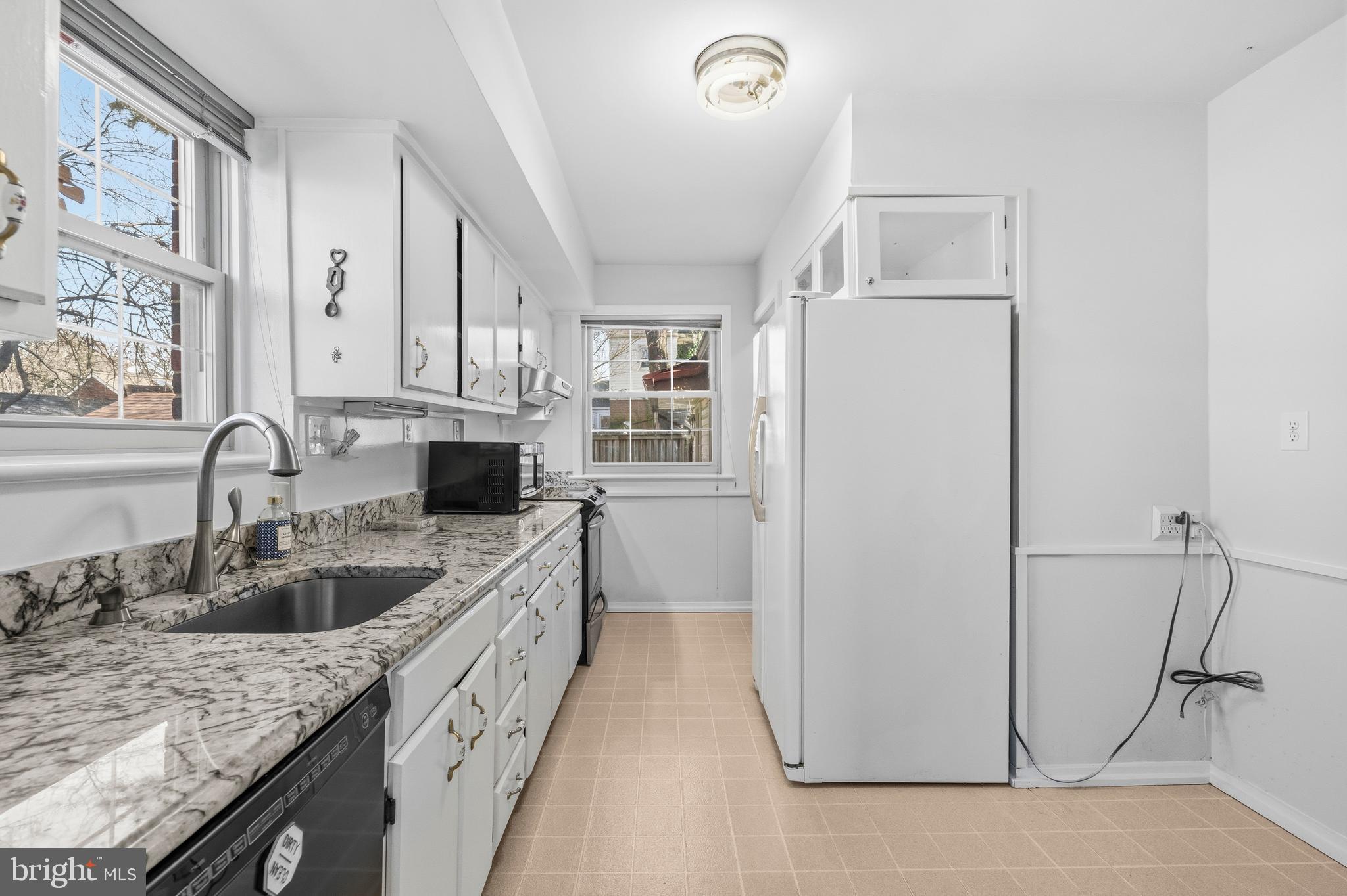 LEWIS HEIGHTS - Residential