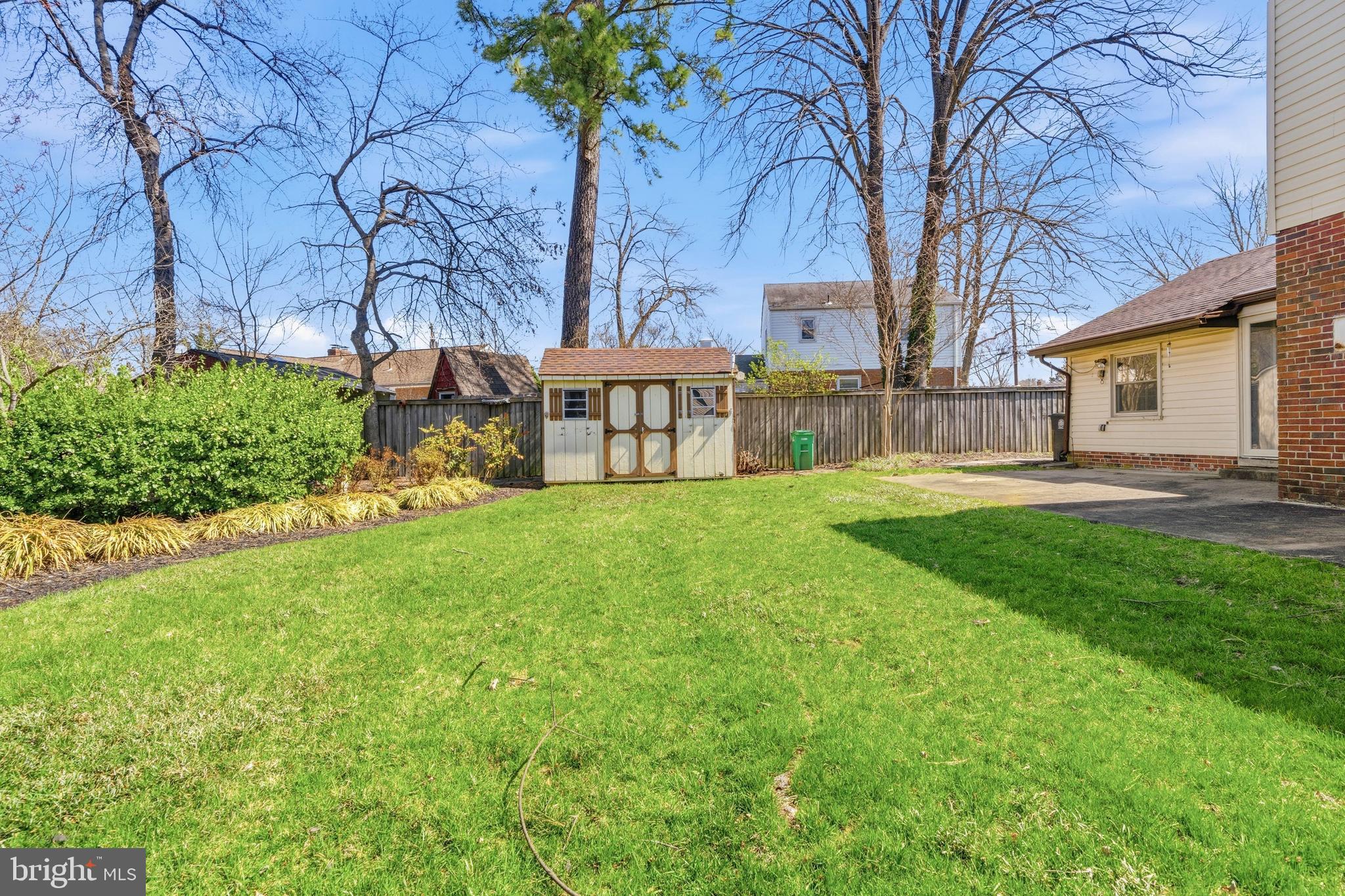 LEWIS HEIGHTS - Residential