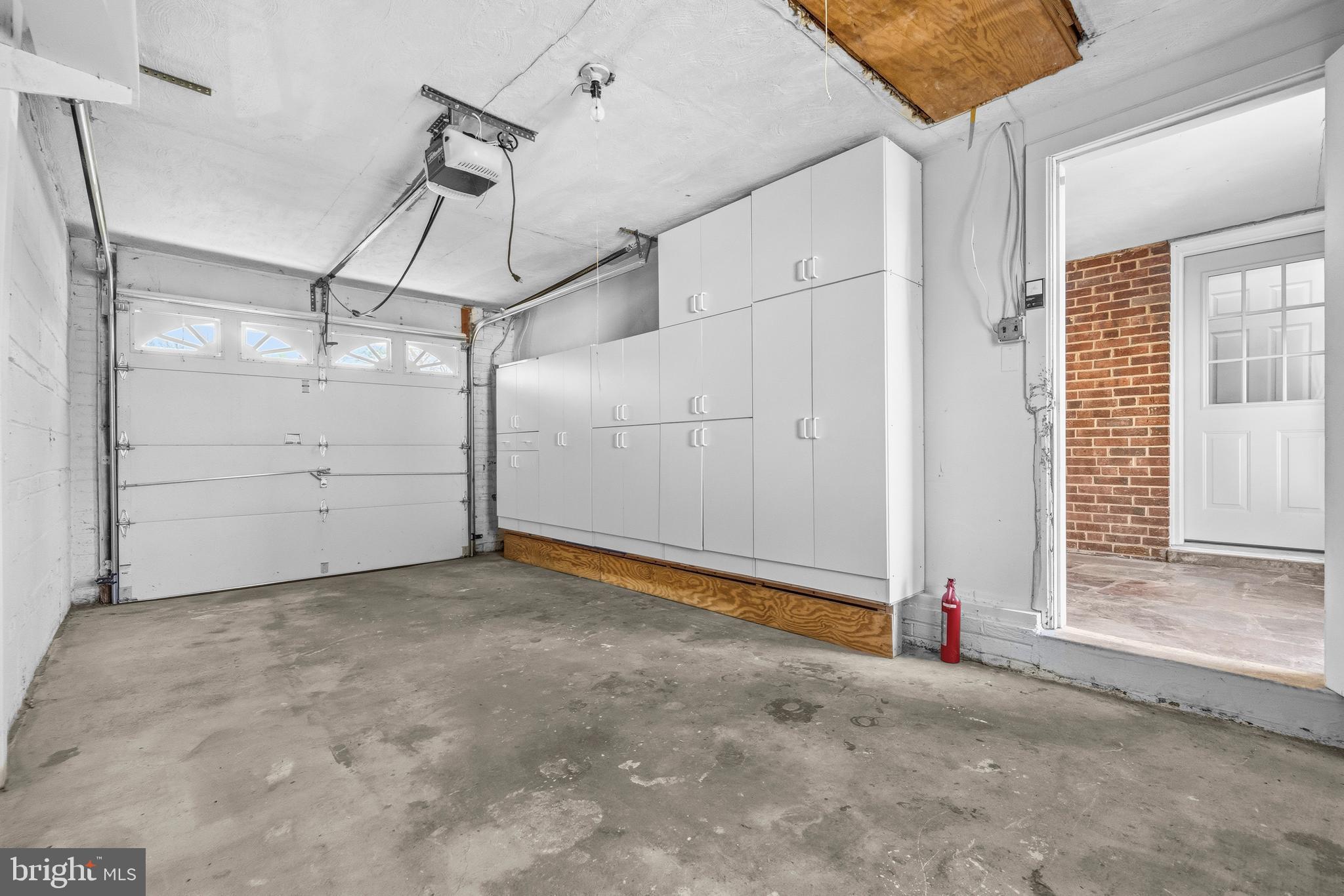 LEWIS HEIGHTS - Residential