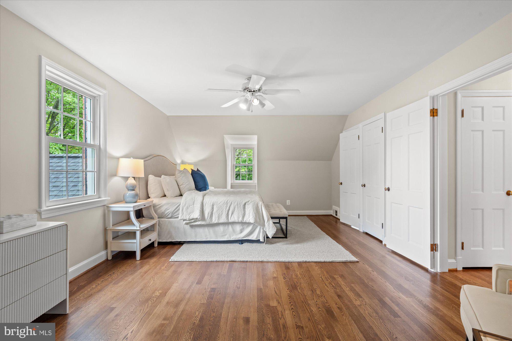BRADLEY HILLS - Residential