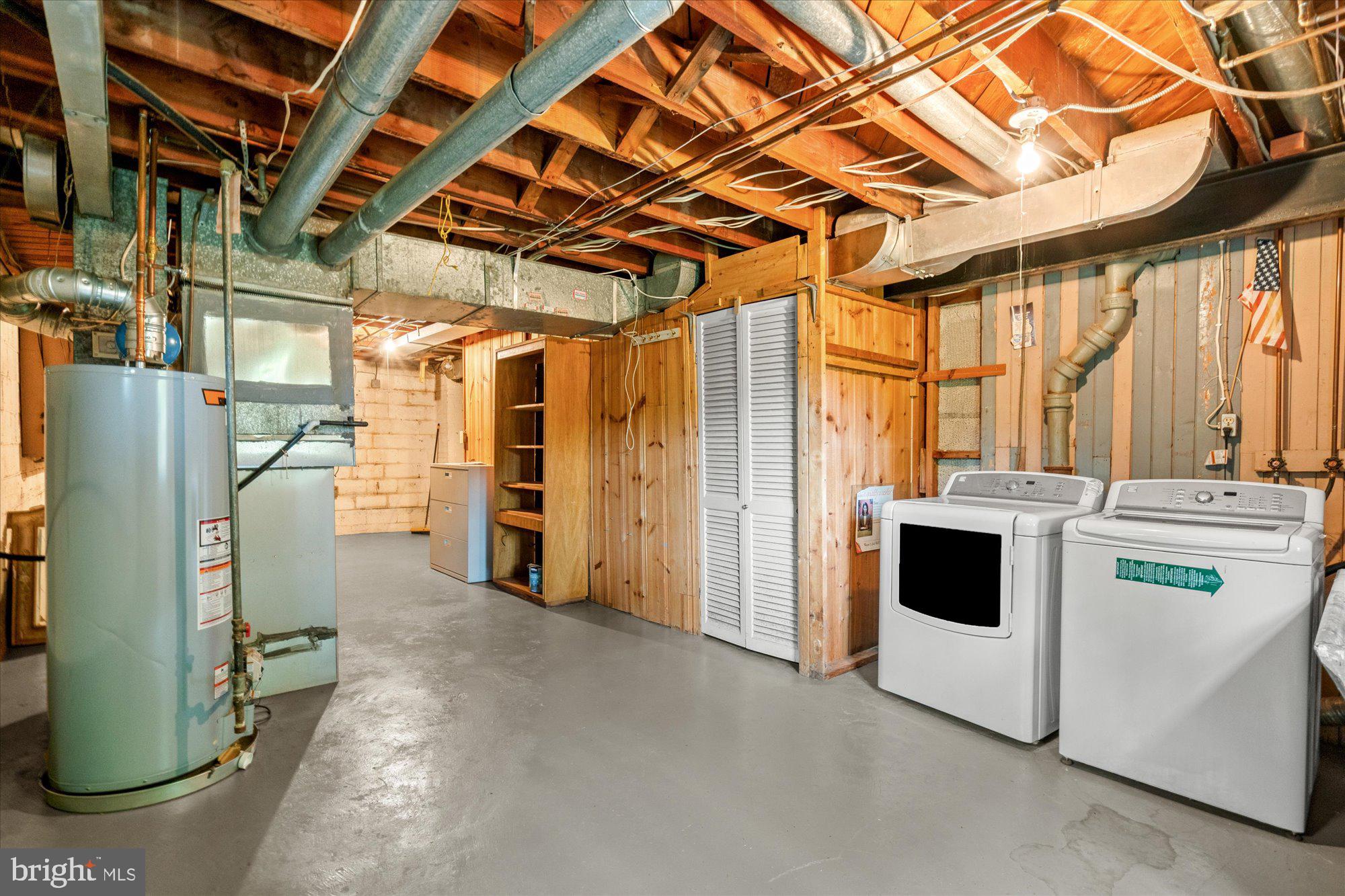 BRADLEY HILLS - Residential