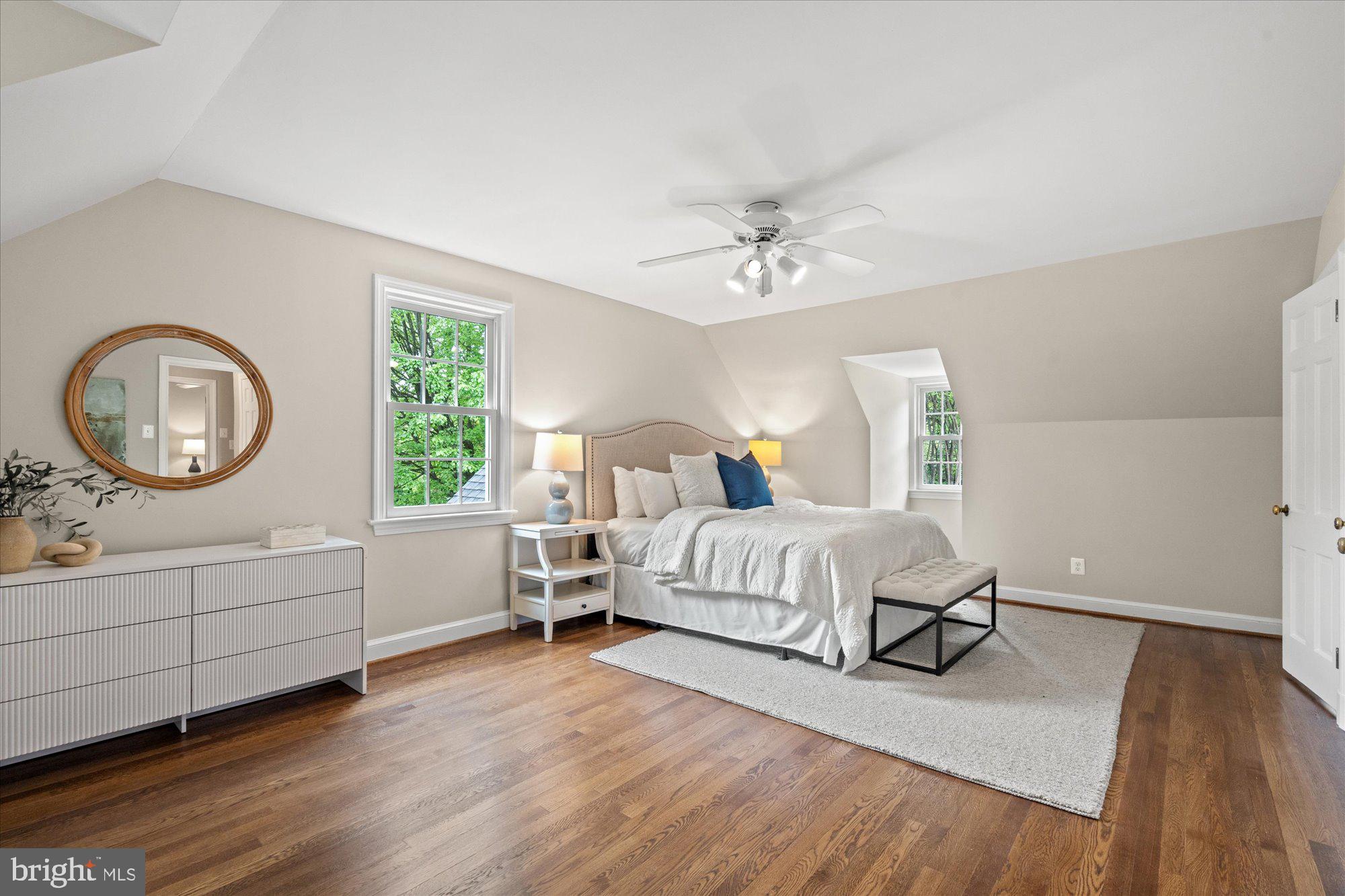 BRADLEY HILLS - Residential