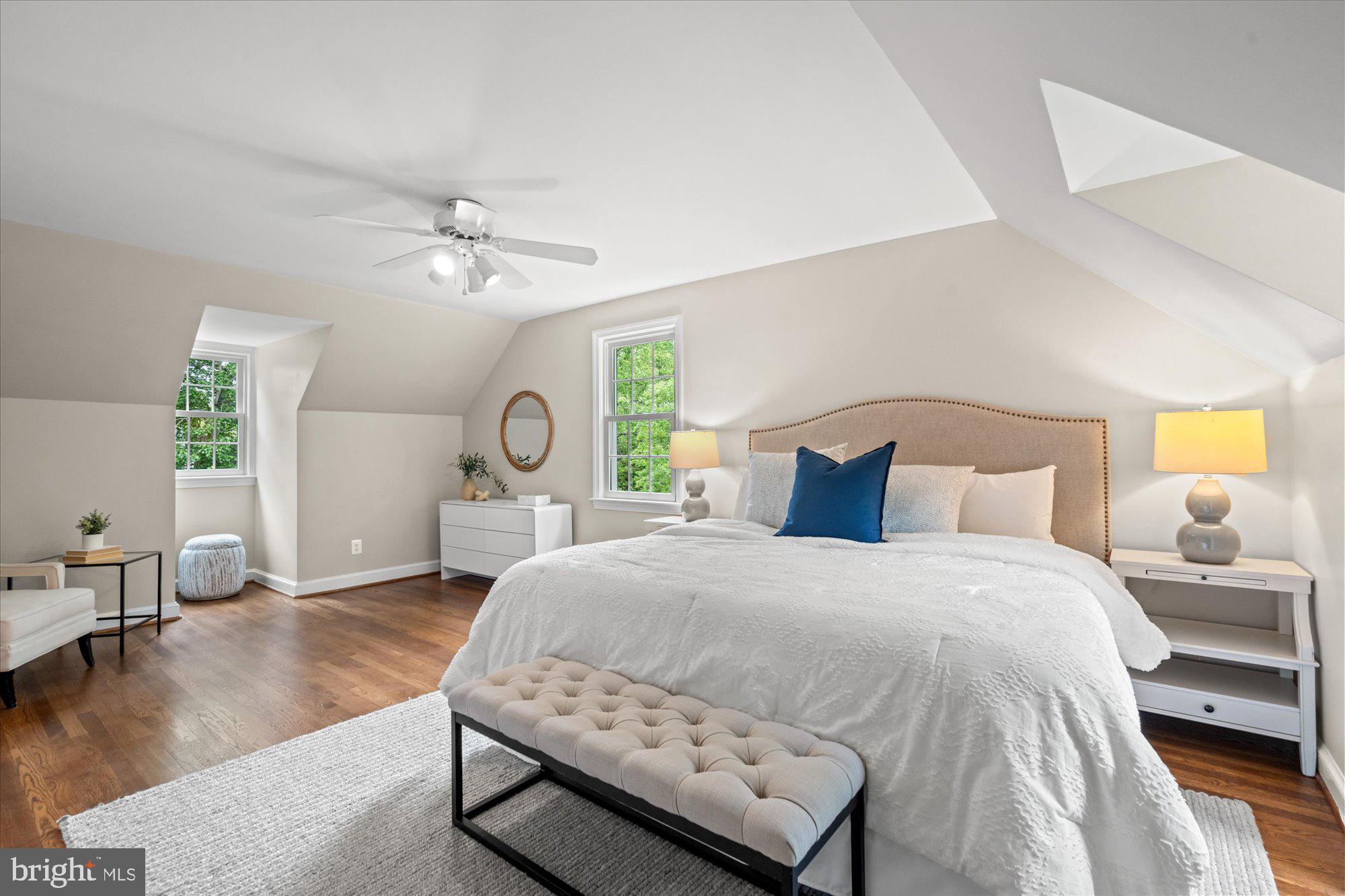 BRADLEY HILLS - Residential