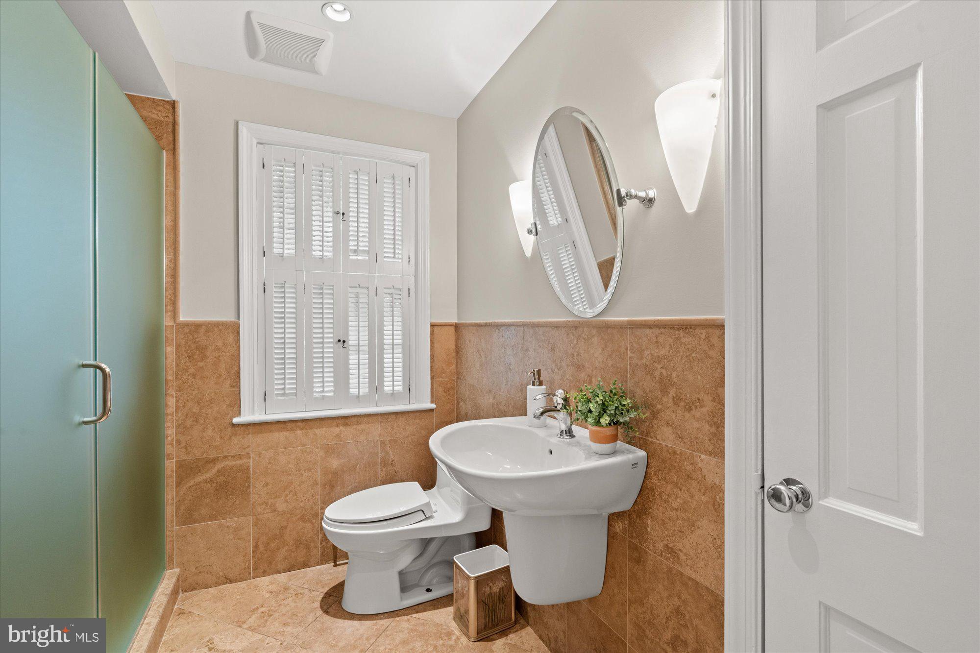 BRADLEY HILLS - Residential
