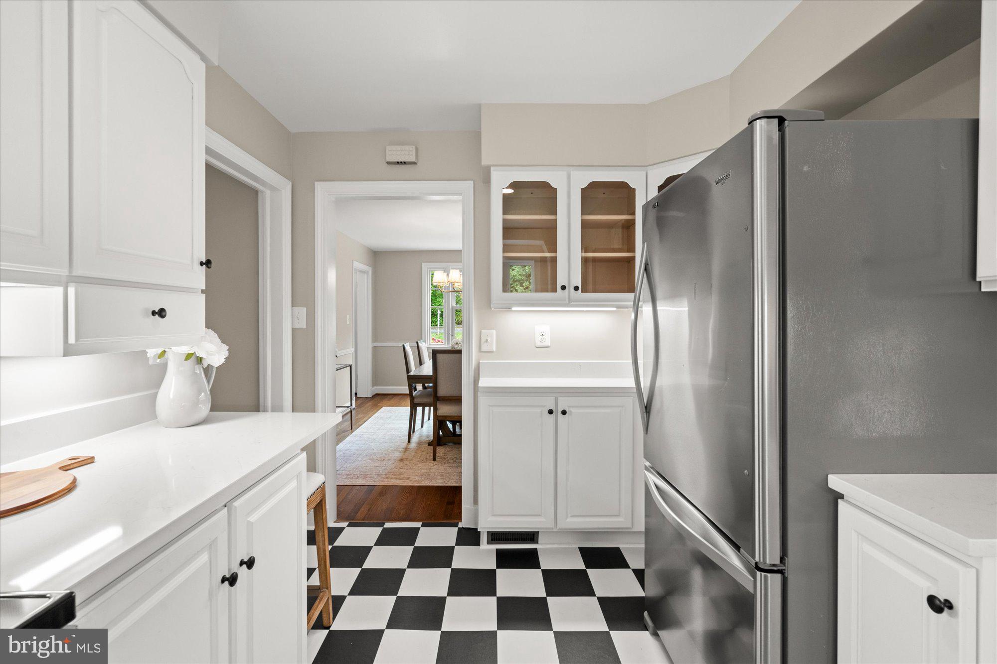BRADLEY HILLS - Residential