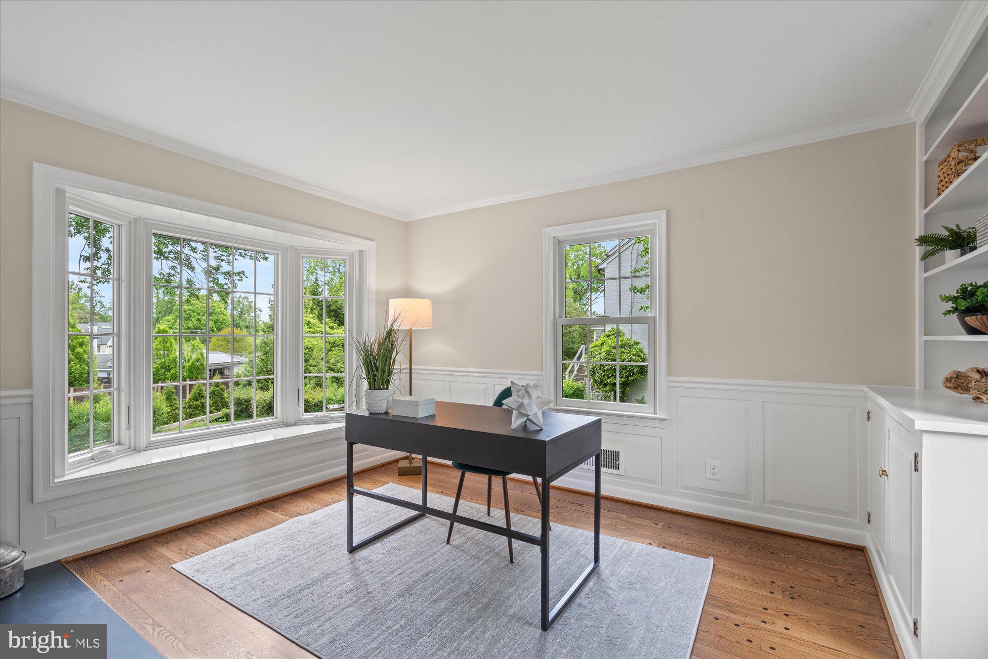 BRADLEY HILLS - Residential