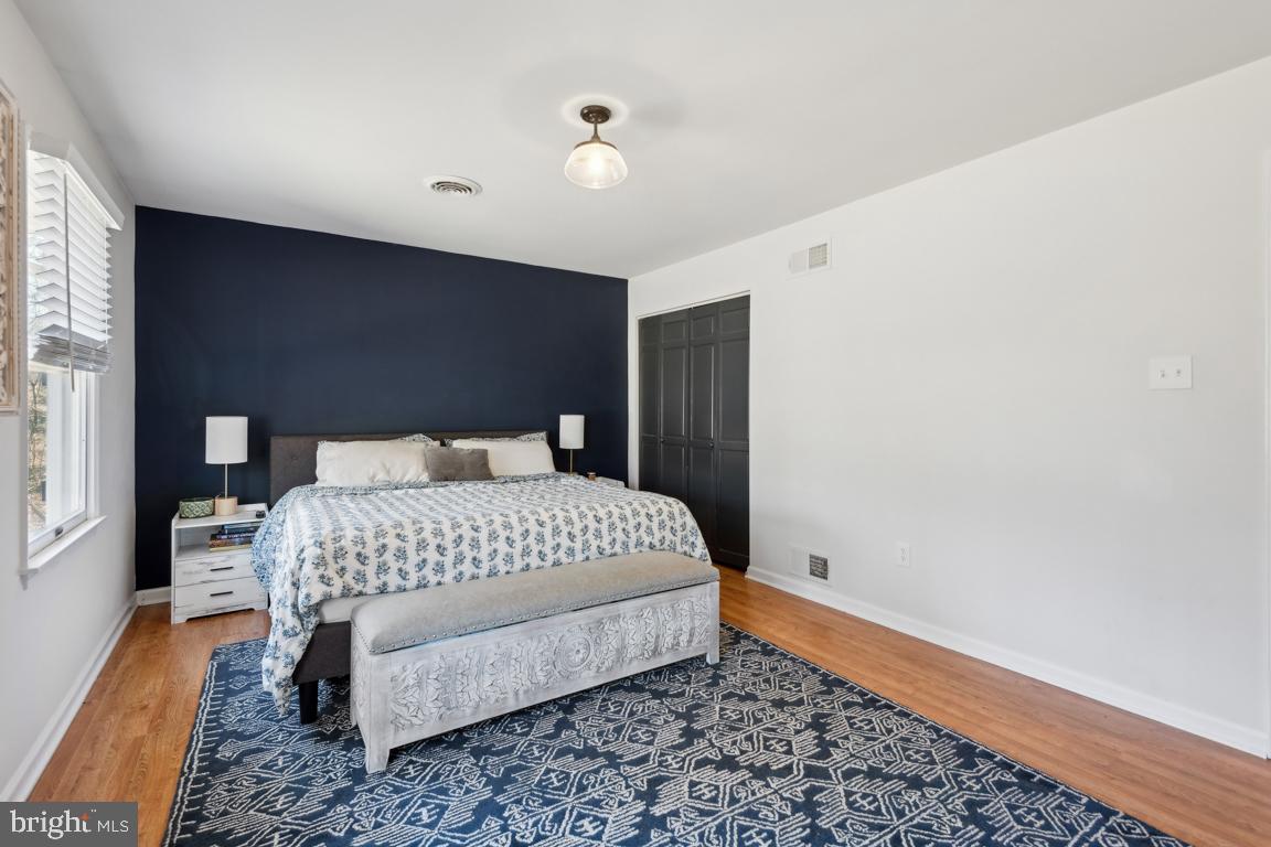 FROCKS SHADY HILL - Residential