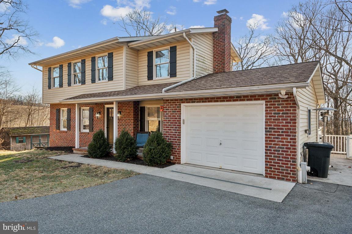 FROCKS SHADY HILL - Residential