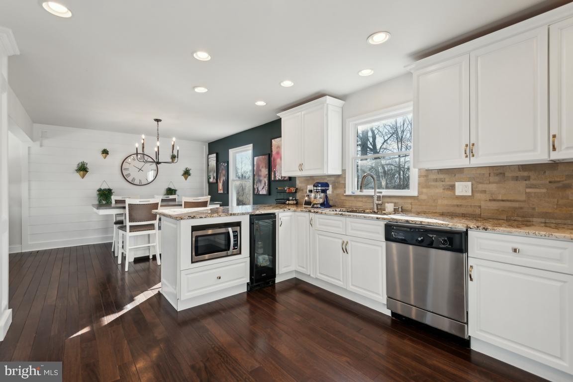 FROCKS SHADY HILL - Residential