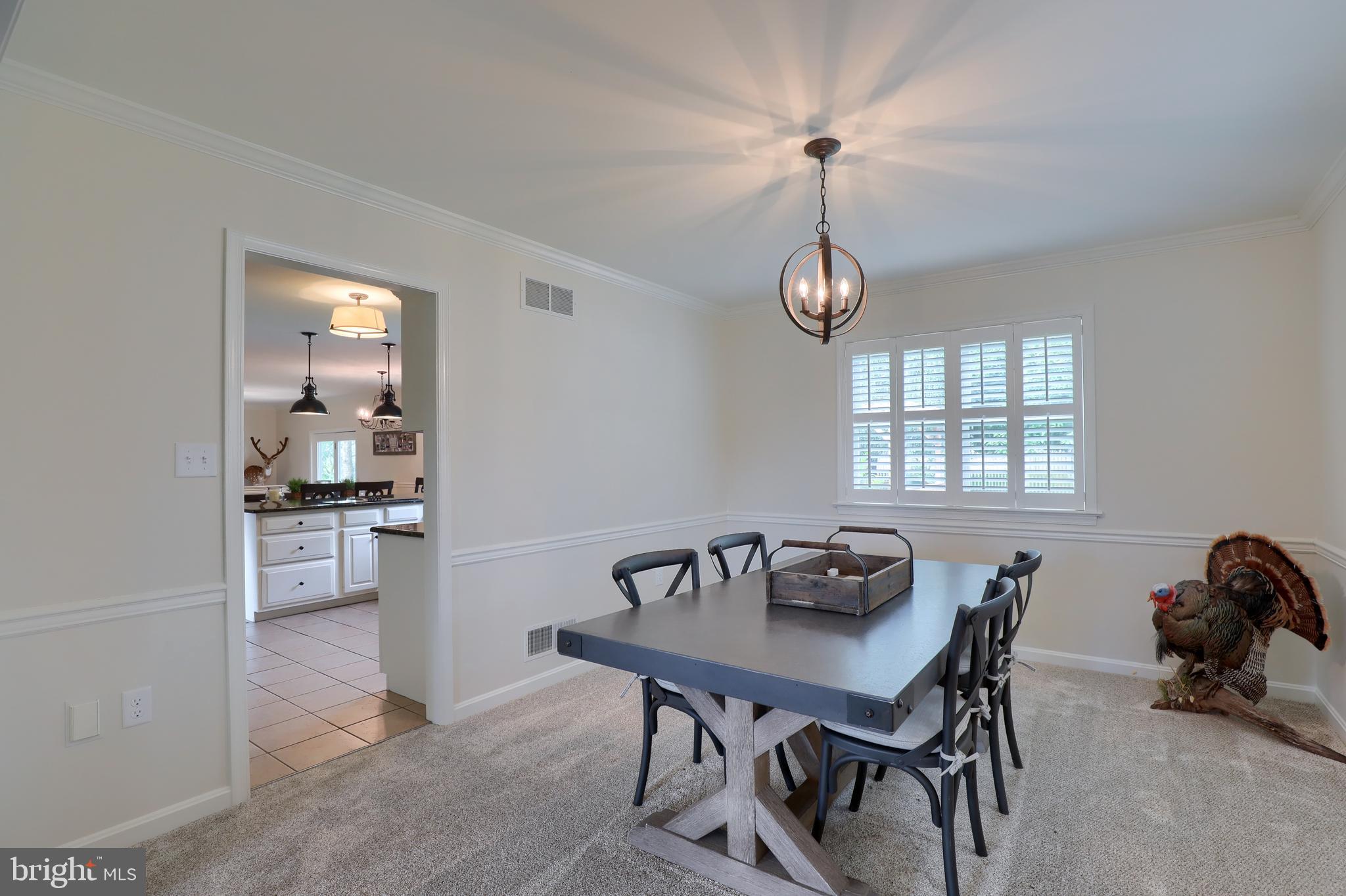 LEOLA WEST - Residential