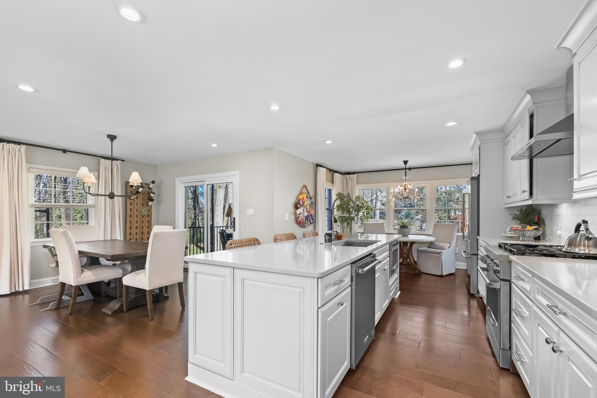 BARCROFT WOODS - Residential