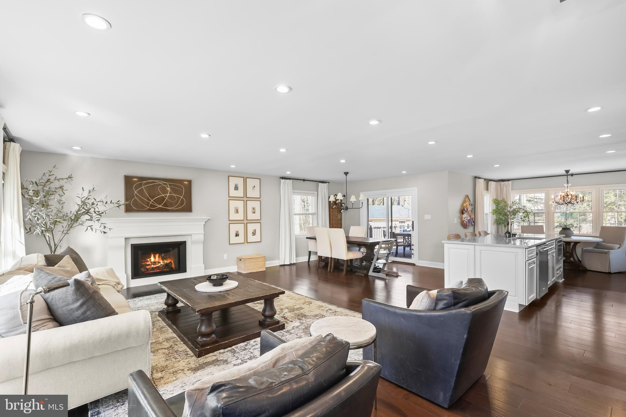 BARCROFT WOODS - Residential