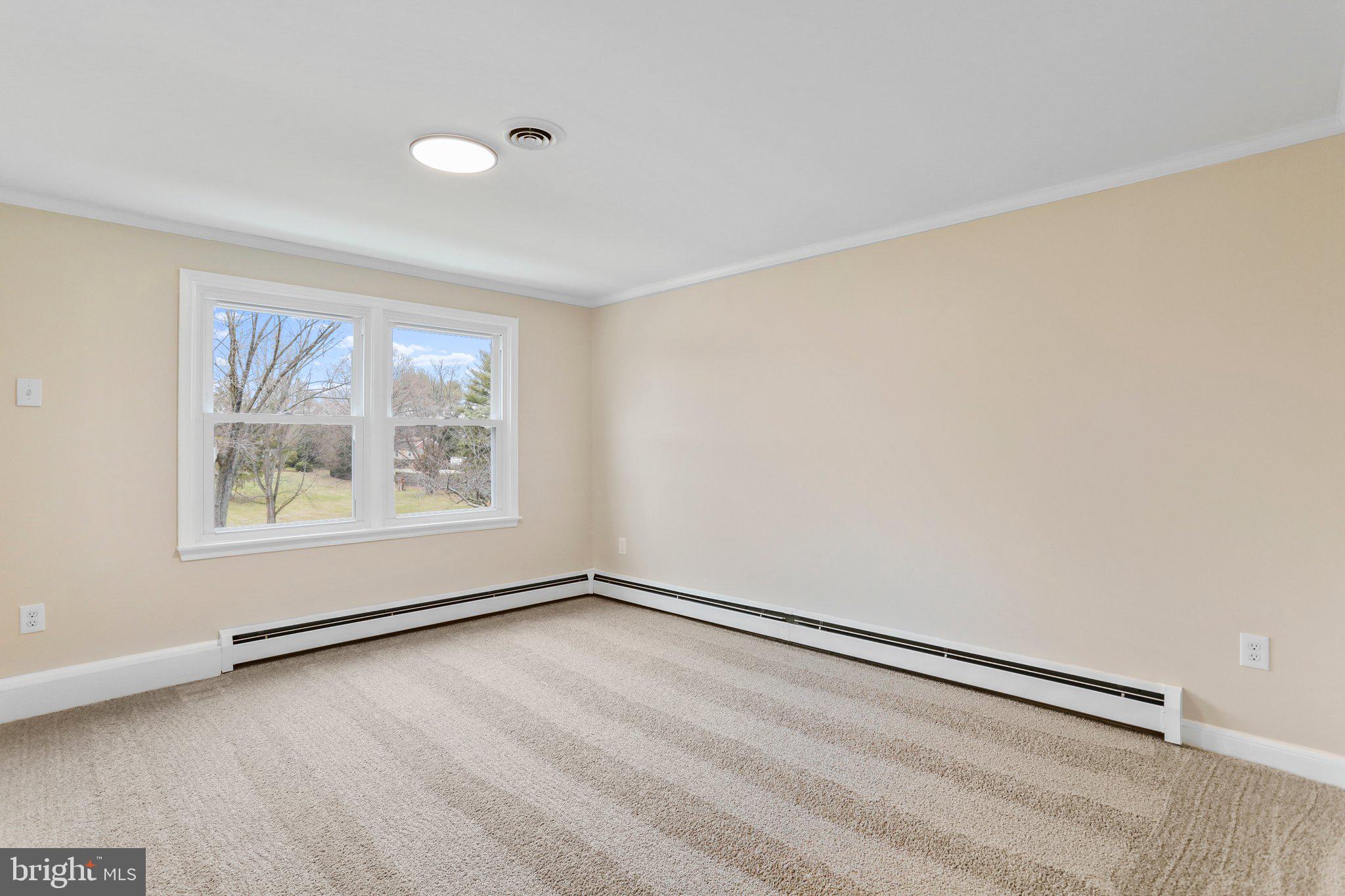 DARNESTOWN OUTSIDE - Residential