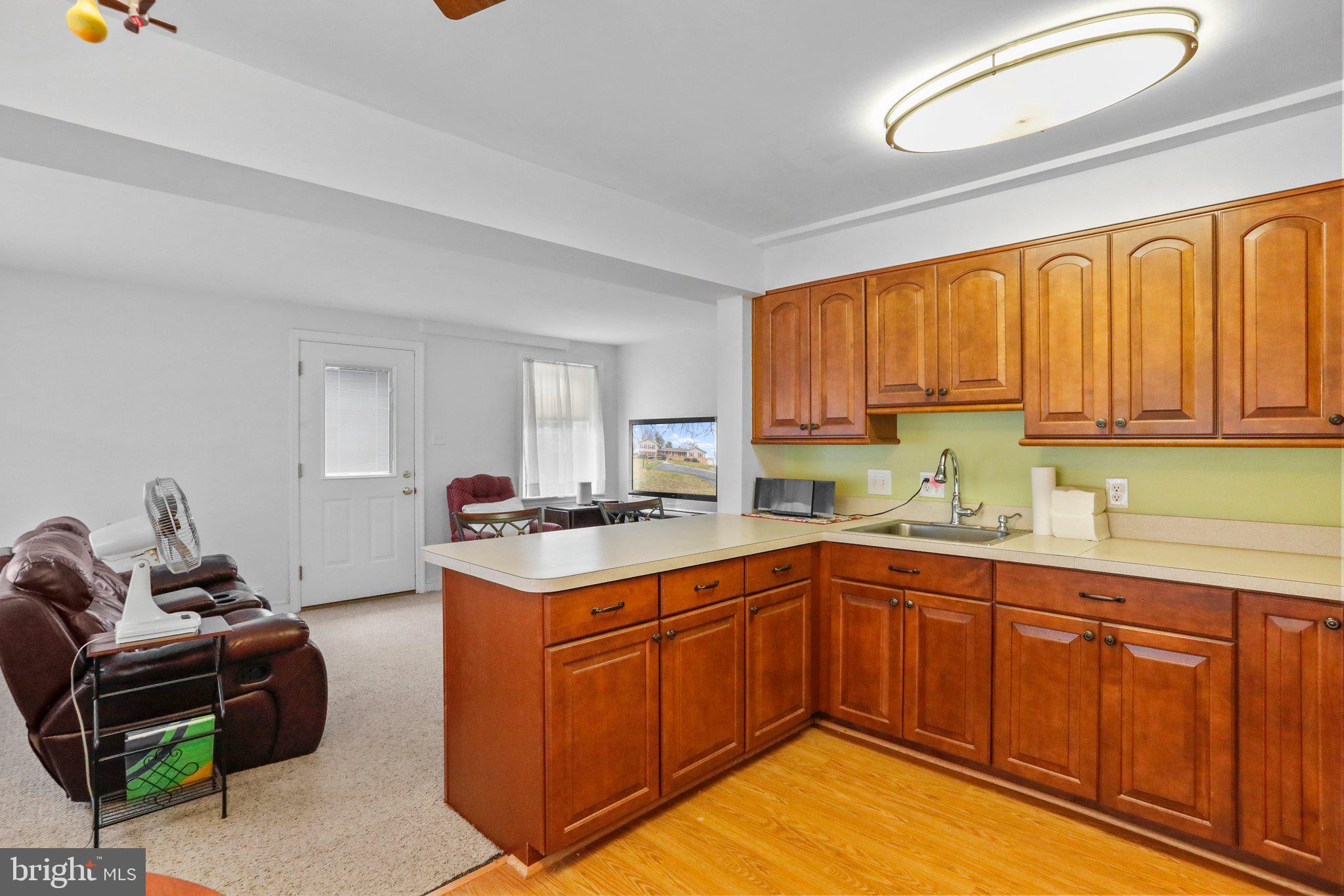 DARNESTOWN OUTSIDE - Residential