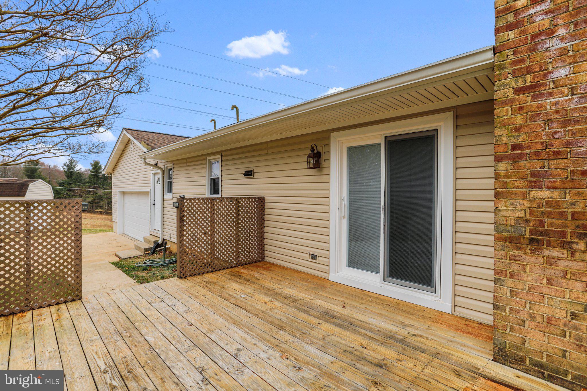 DARNESTOWN OUTSIDE - Residential