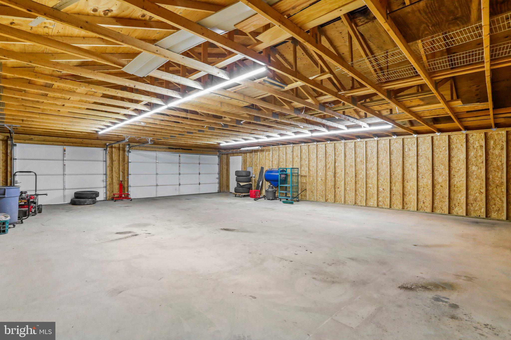 DARNESTOWN OUTSIDE - Residential