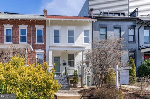3563 10TH STREET NW WASHINGTON DC 20010
