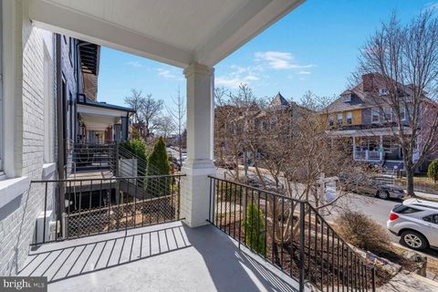 3563 10TH STREET NW WASHINGTON DC 20010