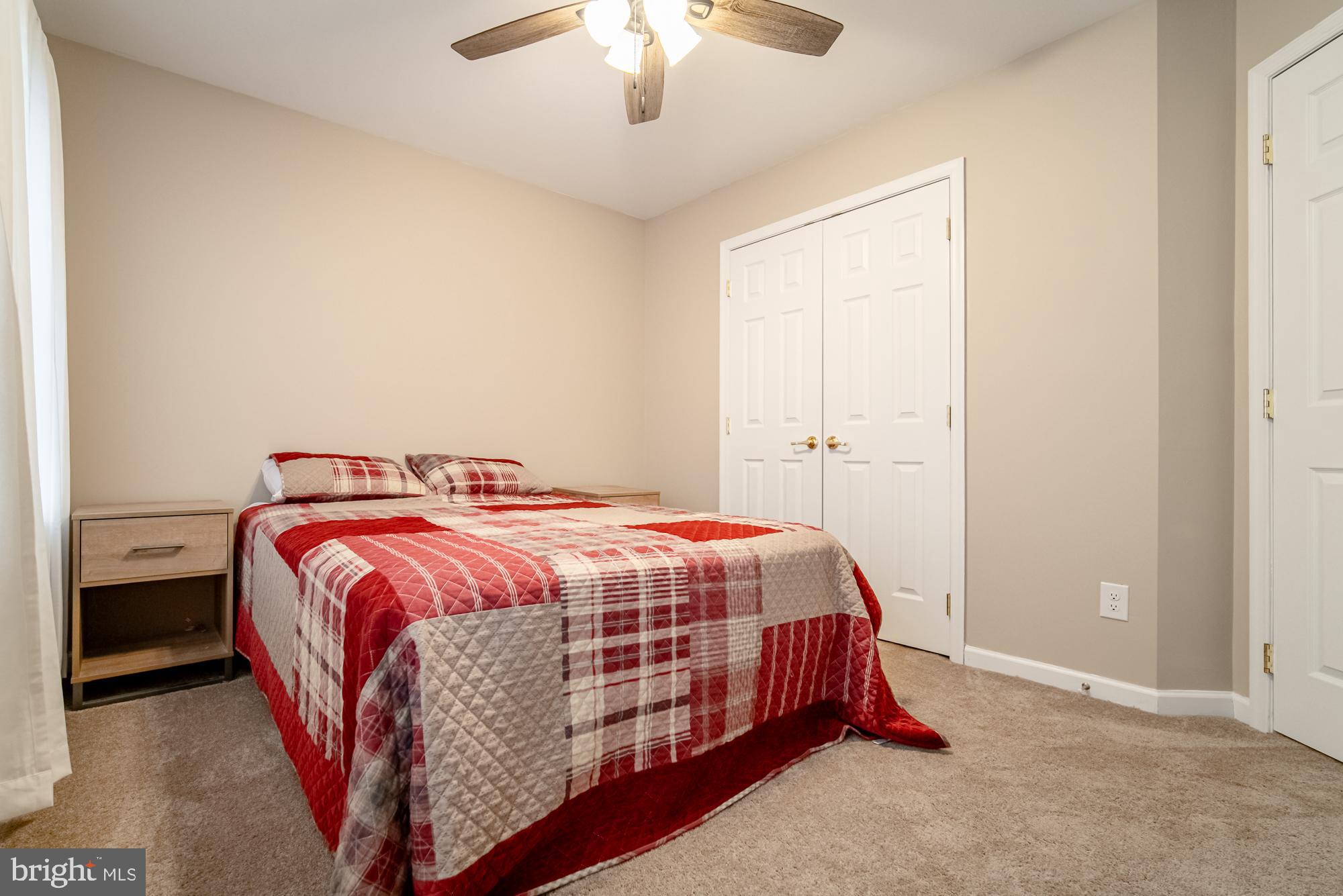 IRON BRIDGE LANDING - Residential