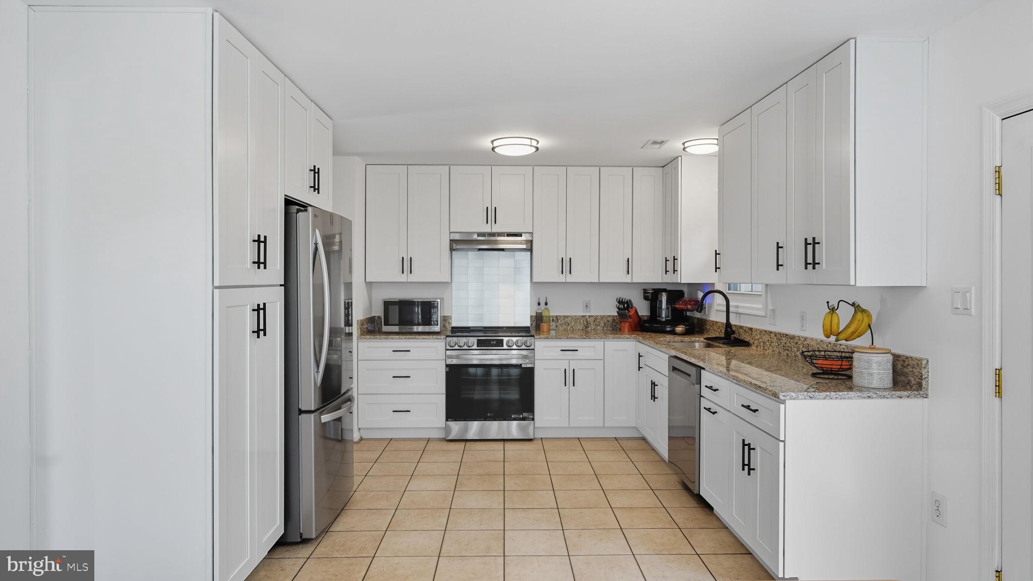 STONE RIVER - Residential