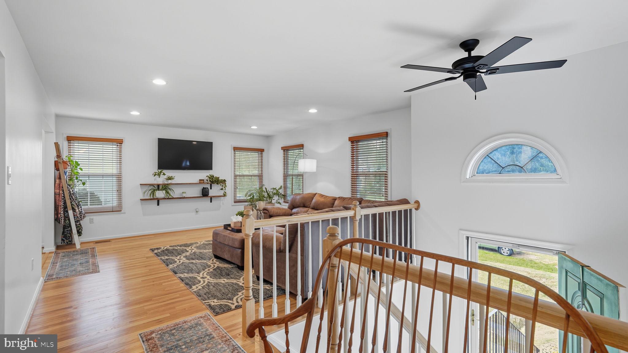 STONE RIVER - Residential